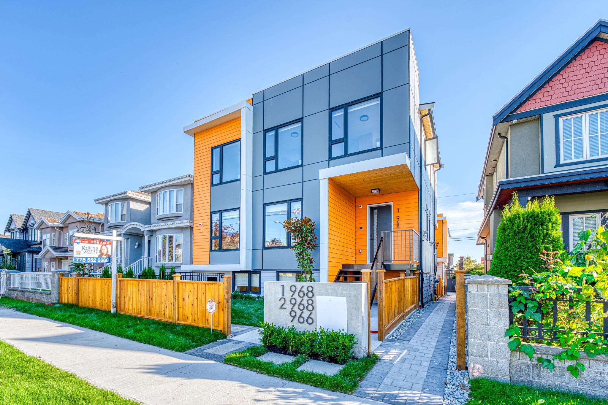 2 - 968 E 55th Avenue, Vancouver