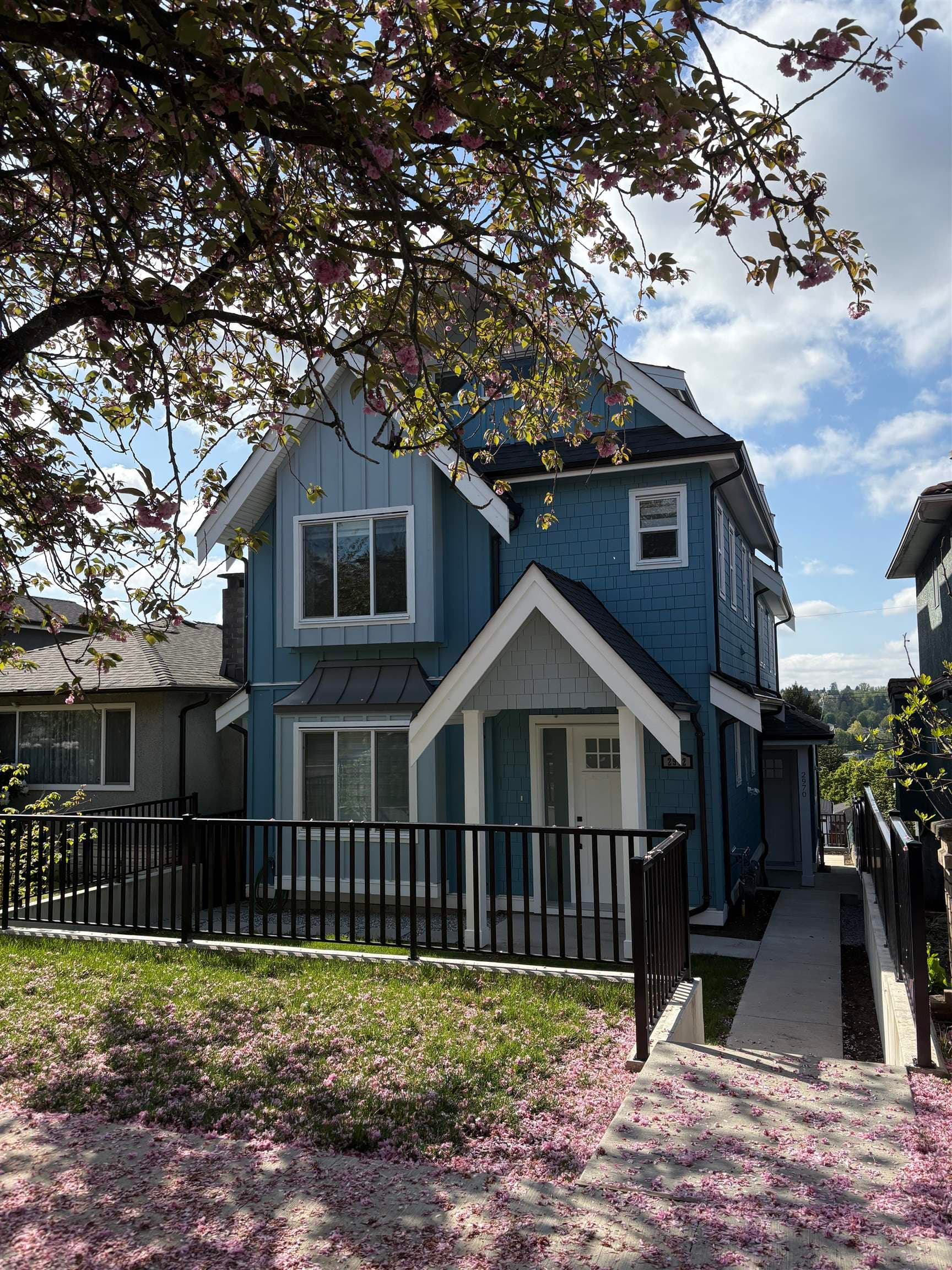 2970 E 7th Avenue, Vancouver, V5M 1V3 — photo 2