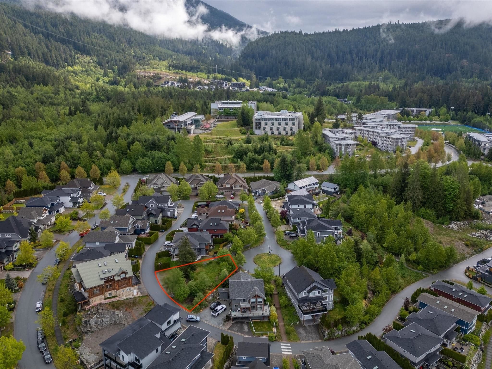 2943 Strangway Place, Squamish