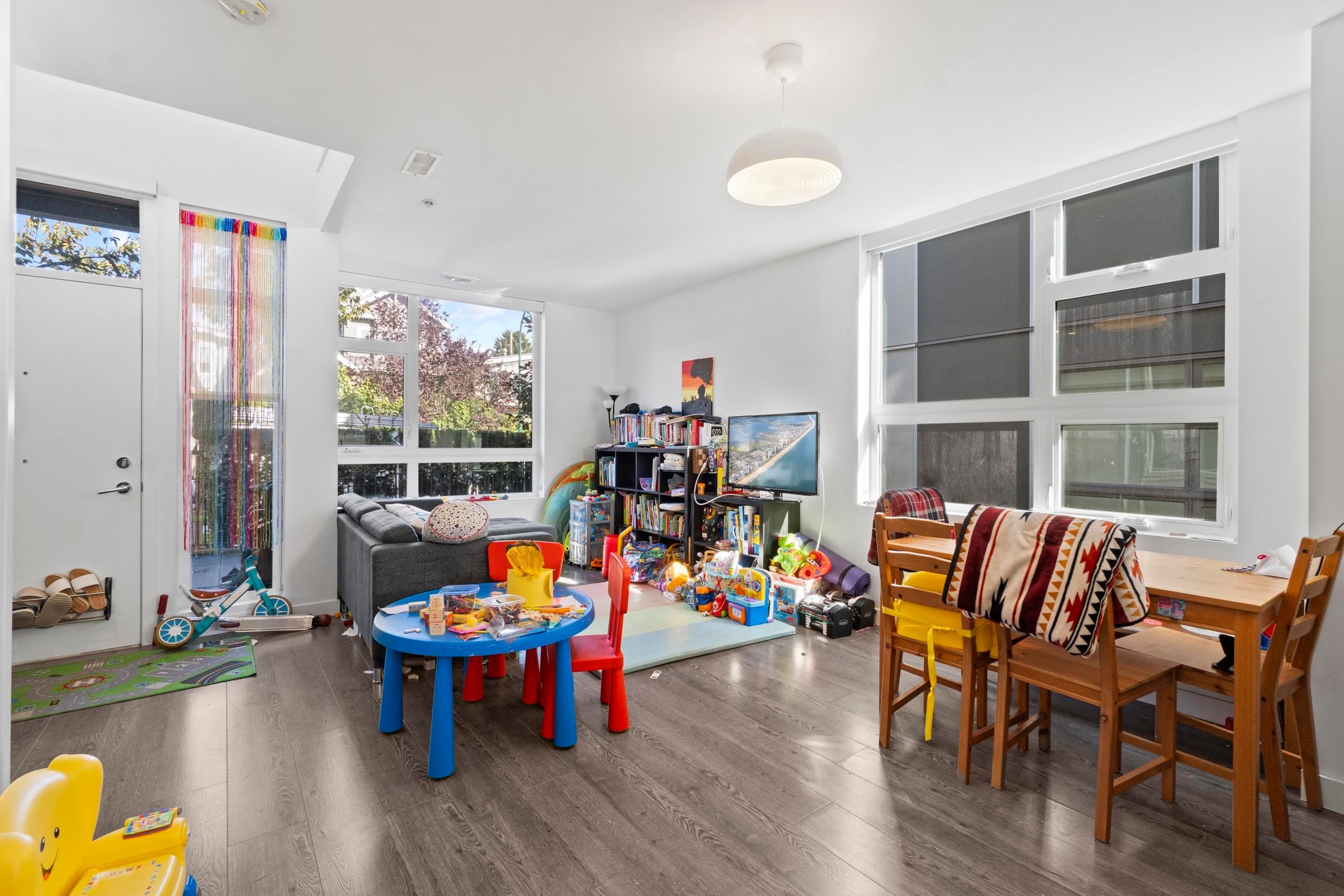 190 W 63rd Avenue, Vancouver, V5X 0G6 — photo 4