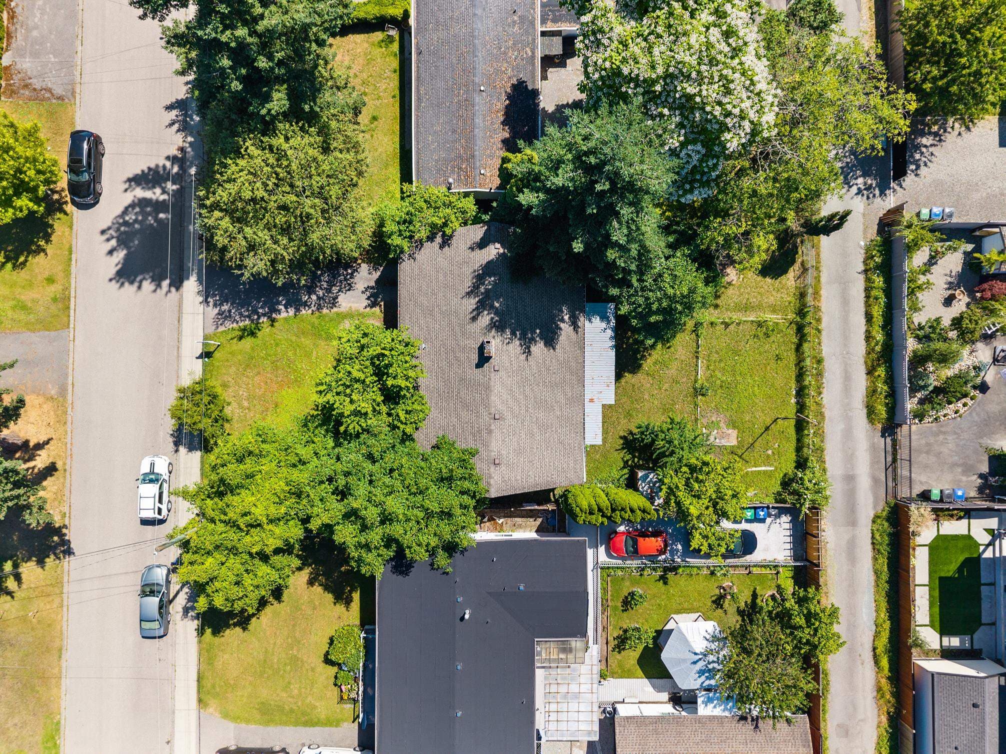 14730 107 Avenue, Surrey, V3R 1T8 — photo 2