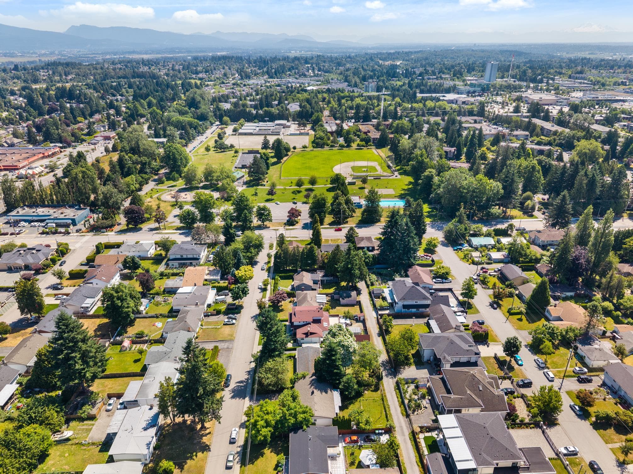 14730 107 Avenue, Surrey, V3R 1T8 — photo 5