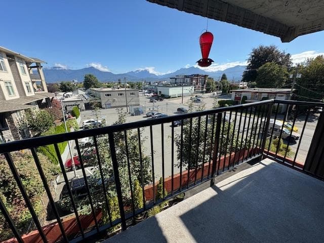 303 - 9080 Mary Street, Chilliwack, V2P 4J1 — photo 2