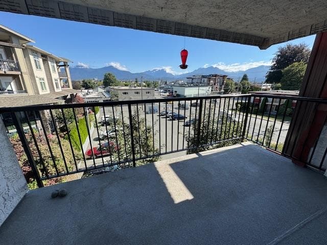 303 - 9080 Mary Street, Chilliwack, V2P 4J1 — photo 3