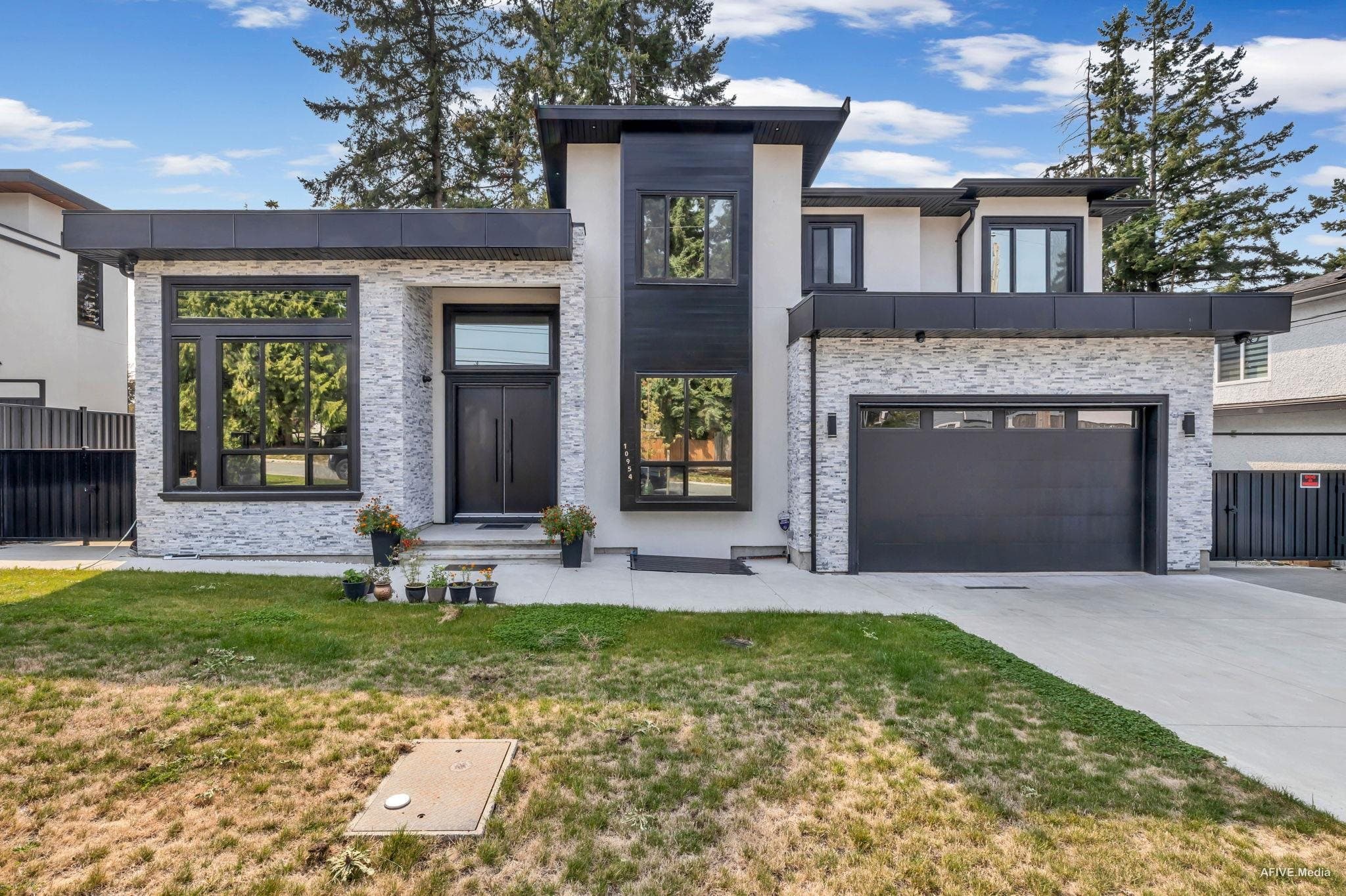 10954 78 Avenue, Delta