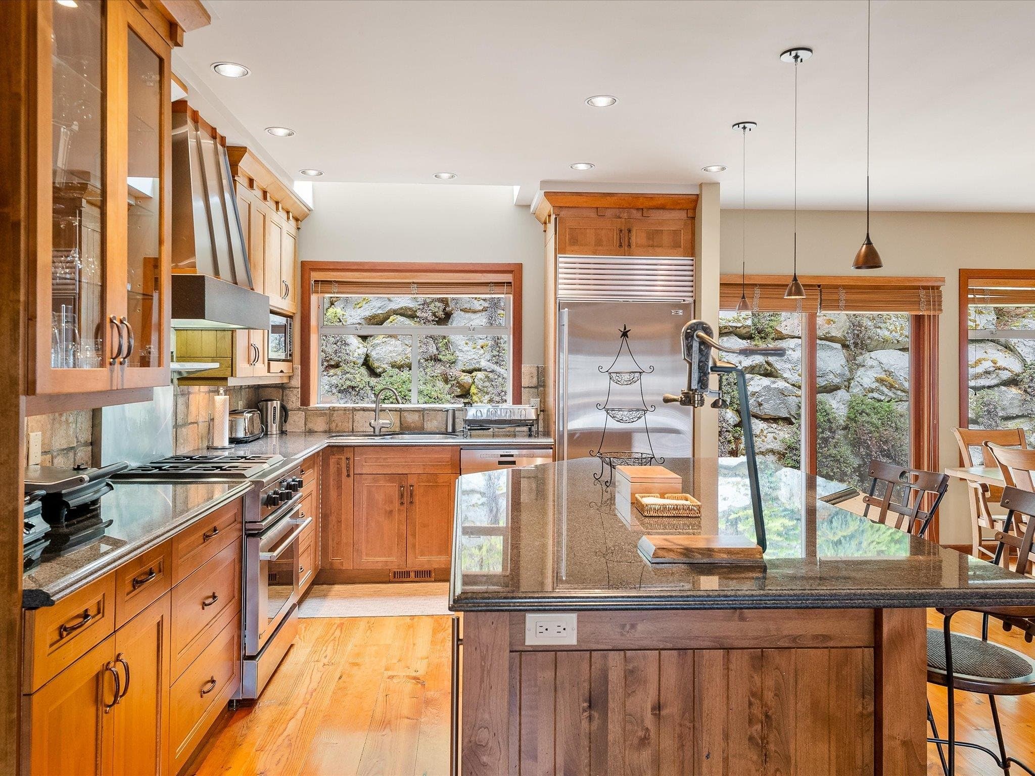 21 - 4501 Blackcomb Way, Whistler, V0N 1B4 — photo 5