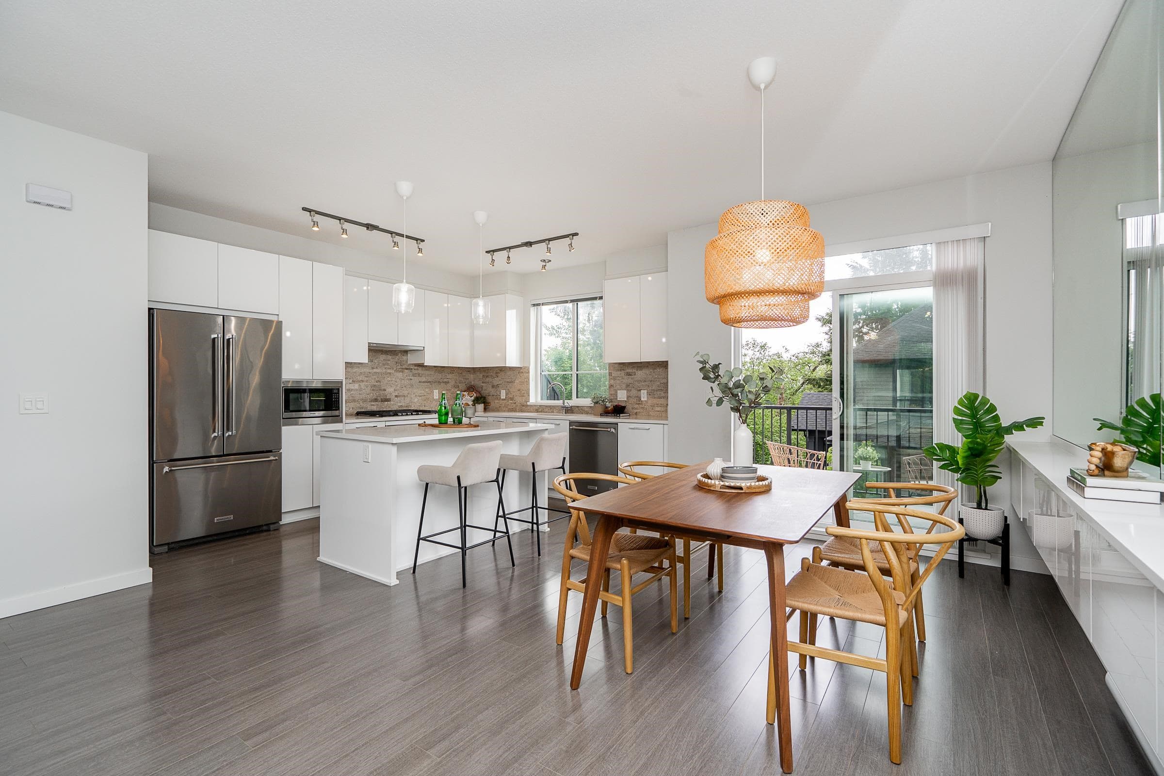 140 - 3500 Burke Village Promenade, Coquitlam