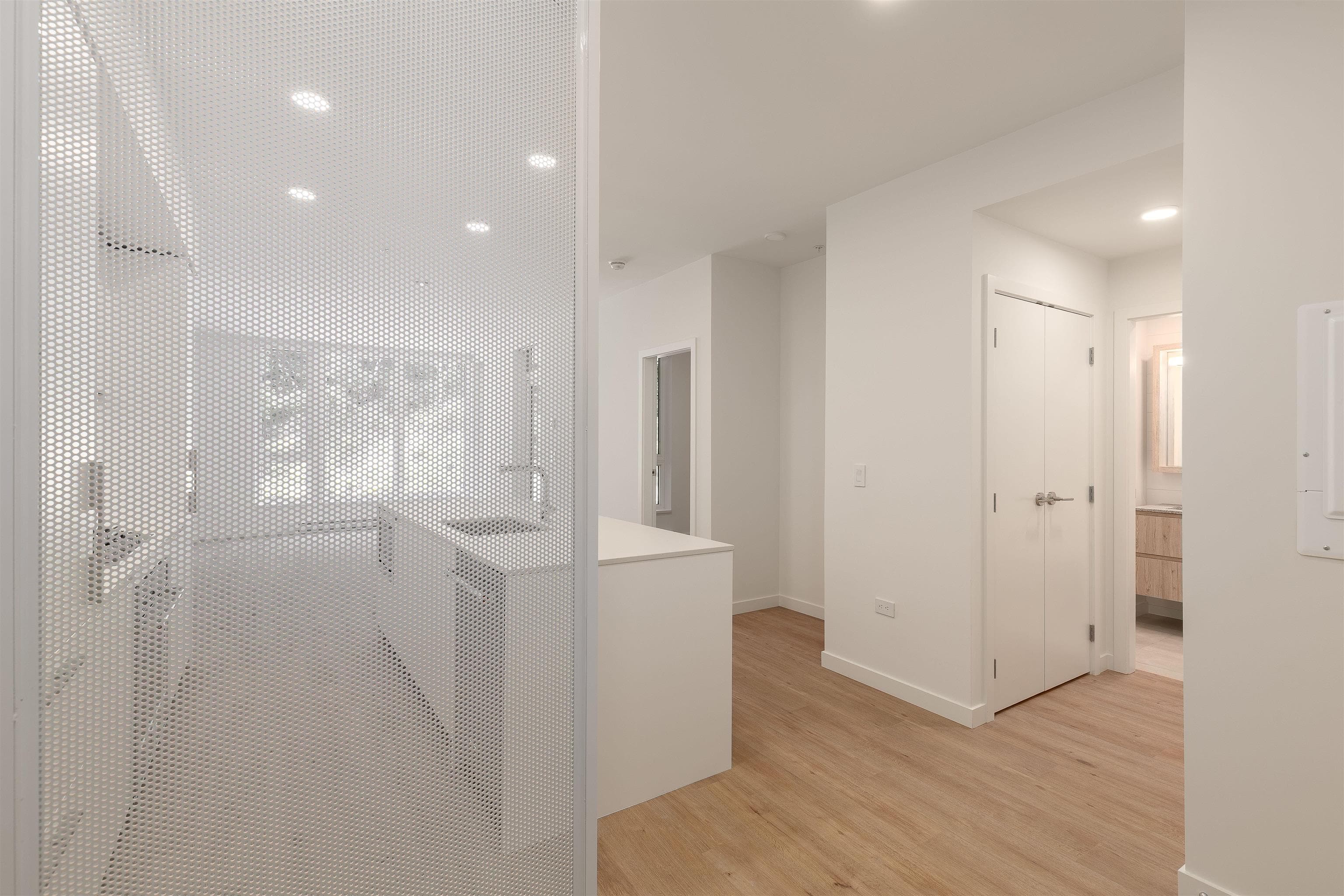 312 - 1506 Scott Crescent, Squamish, V8B 1G4 — photo 3