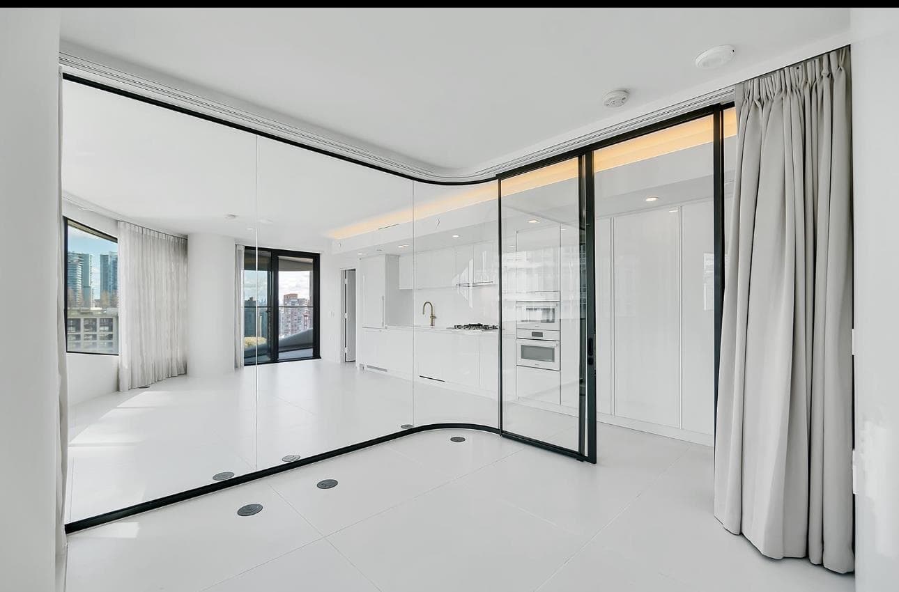 1033 Nelson Street, Vancouver, V6E 0E5 — photo 4