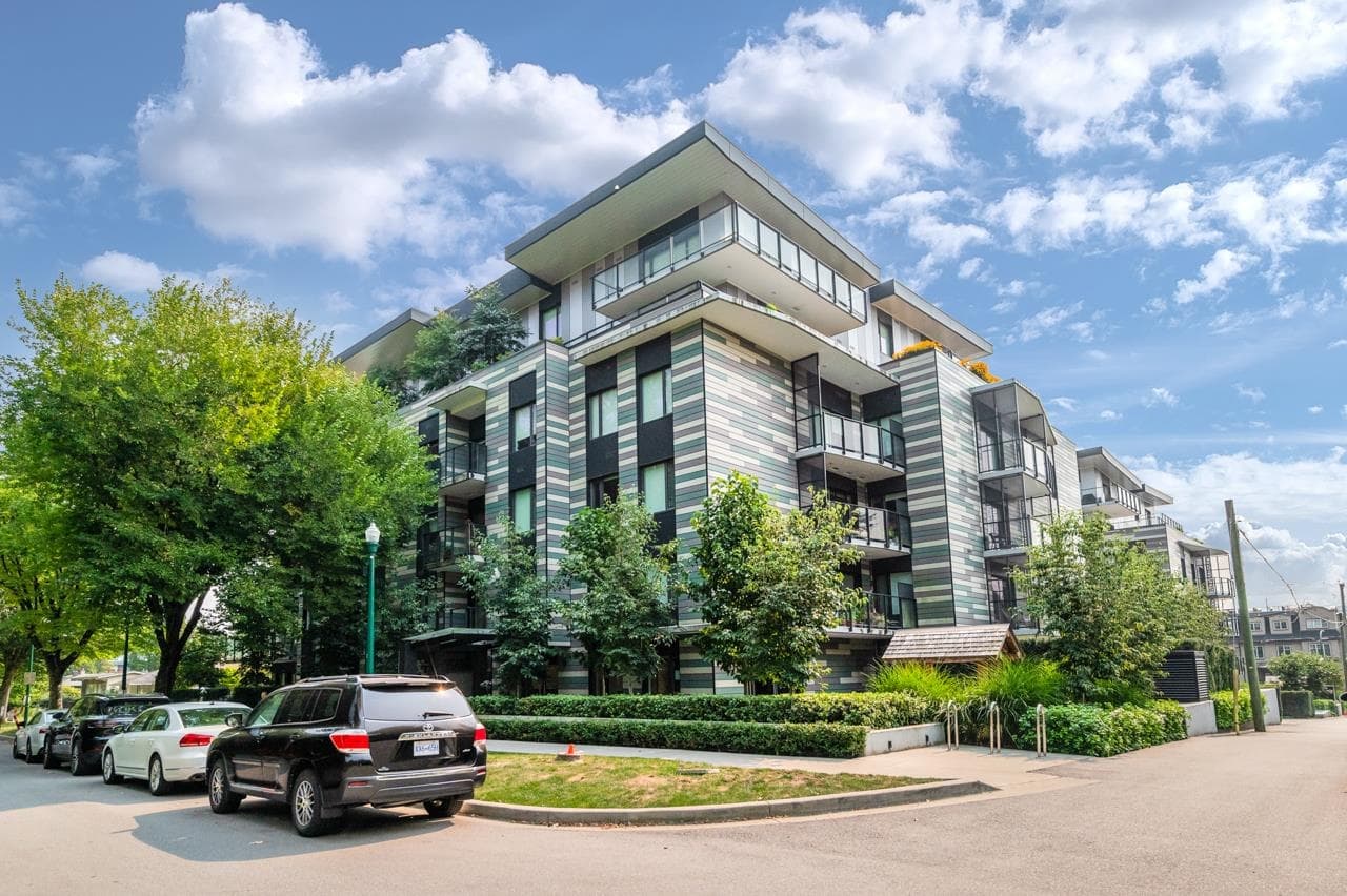 304 - 488 W 58th Avenue, Vancouver