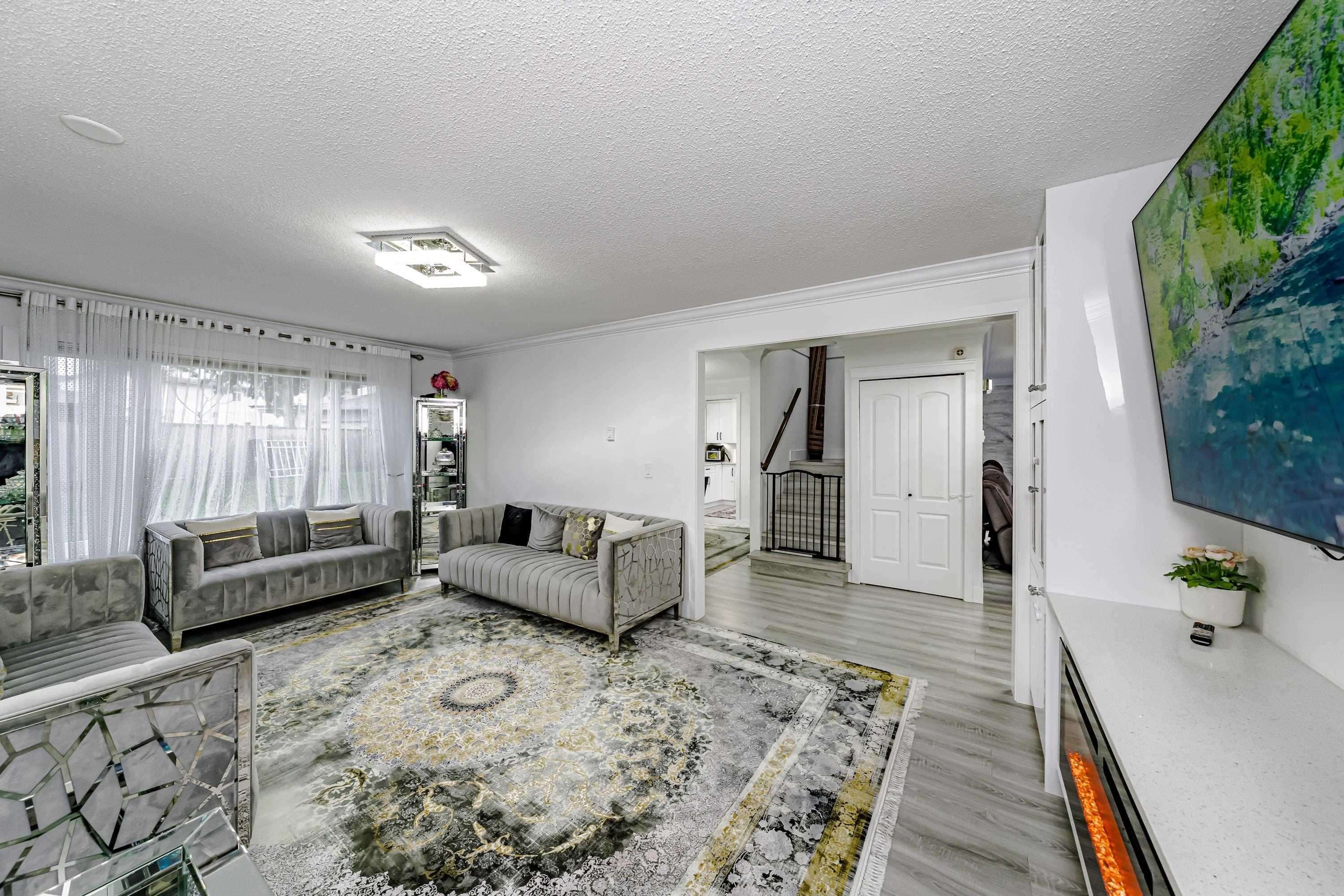 13232 82 Avenue, Surrey, V3W 8Z4 — photo 4