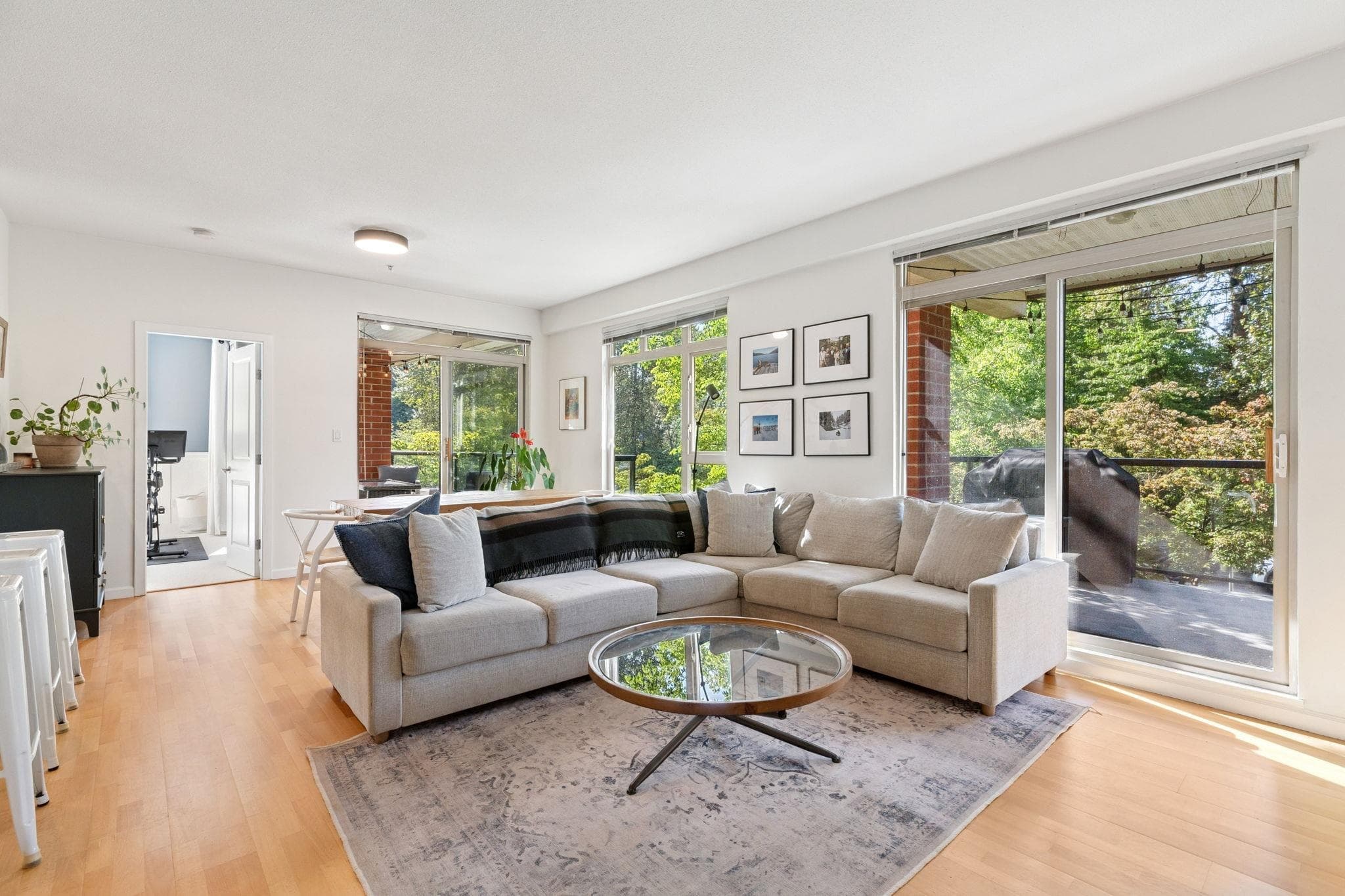 219 - 100 Capilano Road, Port Moody, V3H 5M9 — photo 4