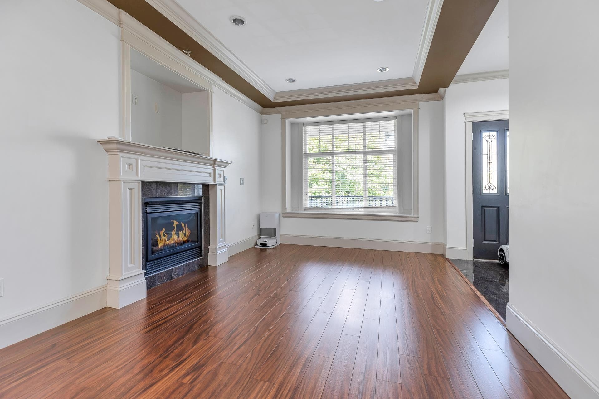 216 Hume Street, New Westminster, V3M 5N5 — photo 4
