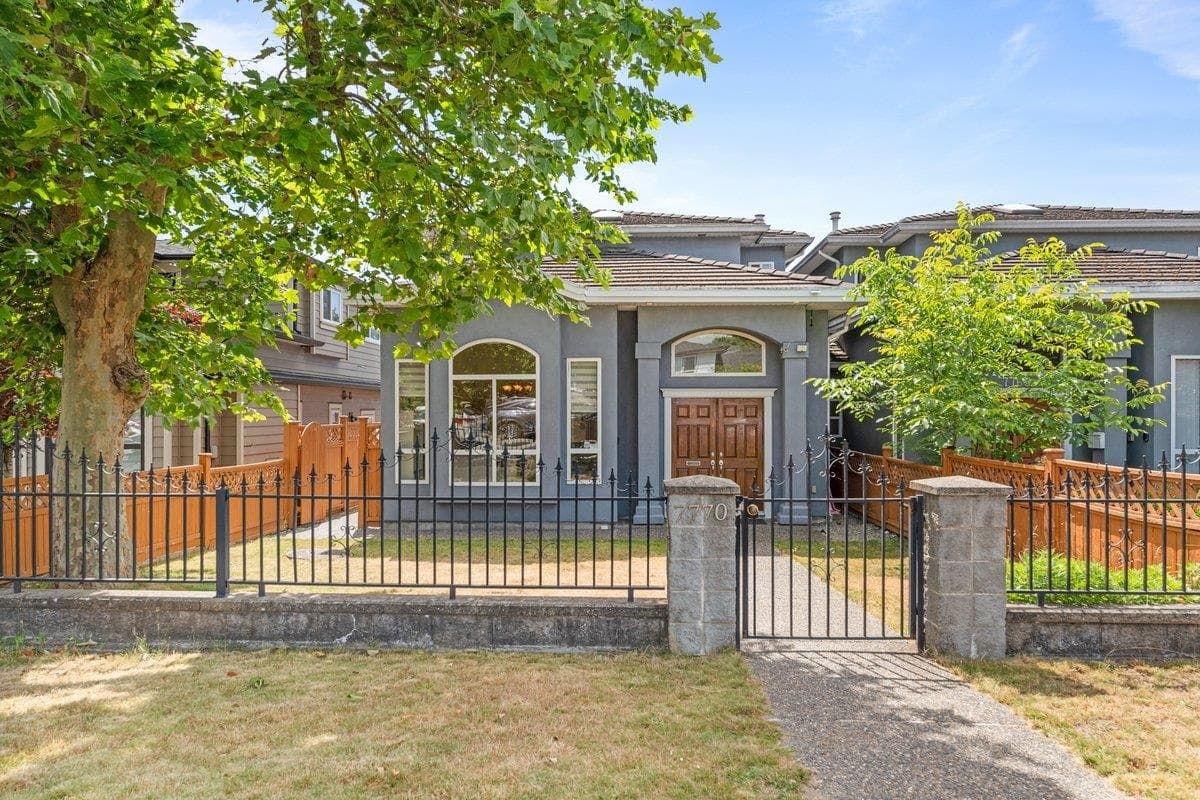 7770 16th Avenue, Burnaby