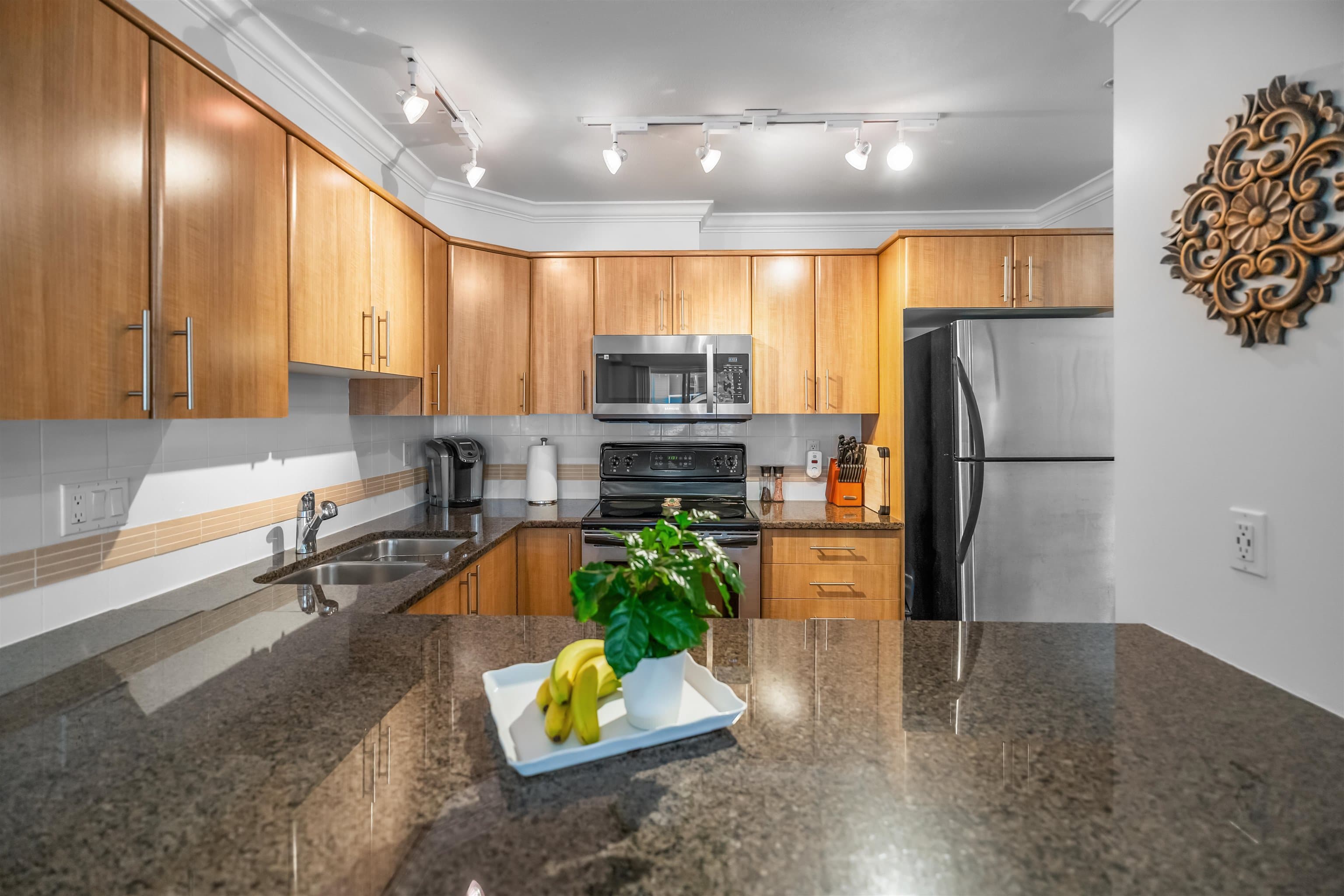 307 - 19340 65 Avenue, Surrey, V4N 0A3 — photo 4