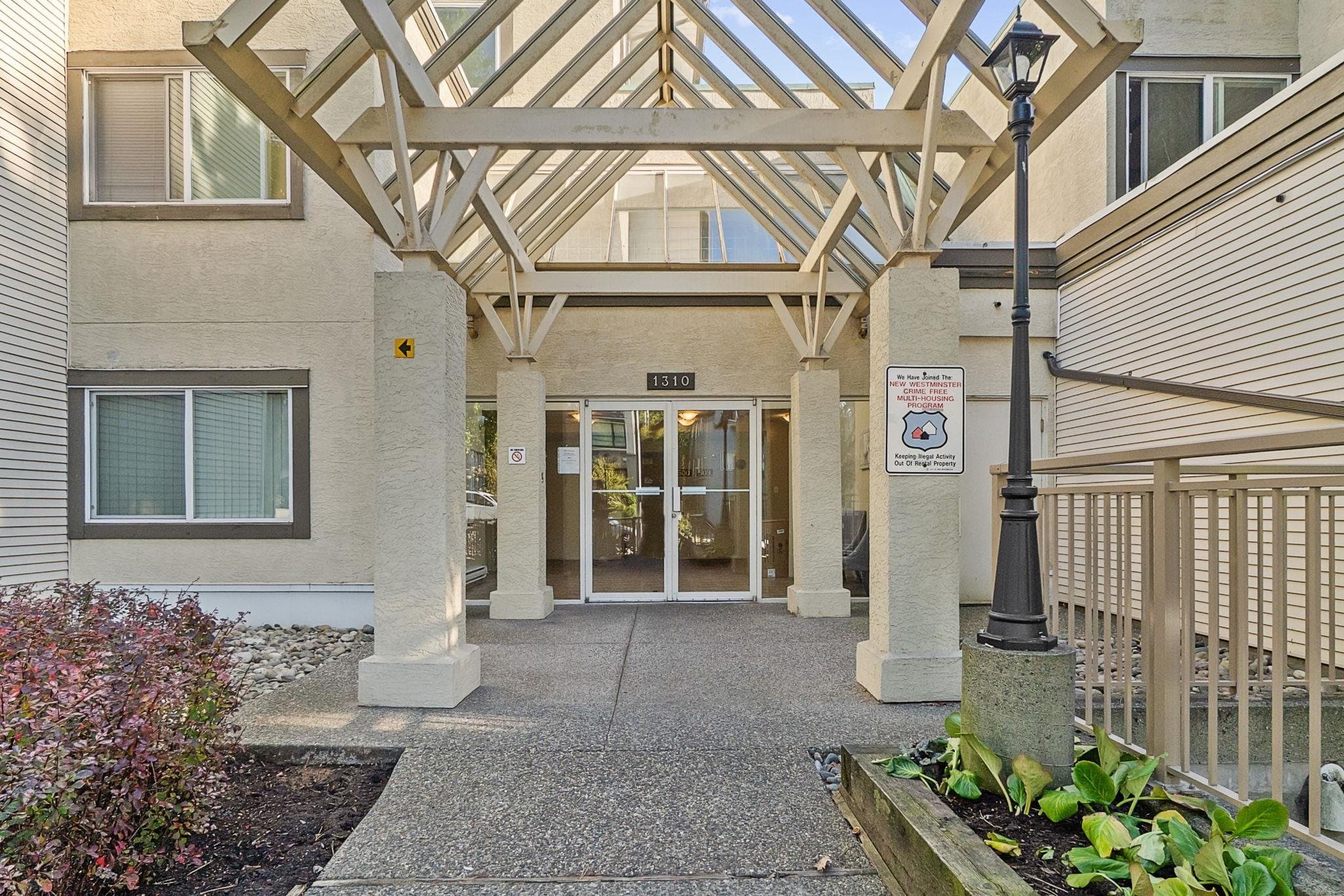 404 - 1310 Cariboo Street, New Westminster, V3M 1X2 — photo 3