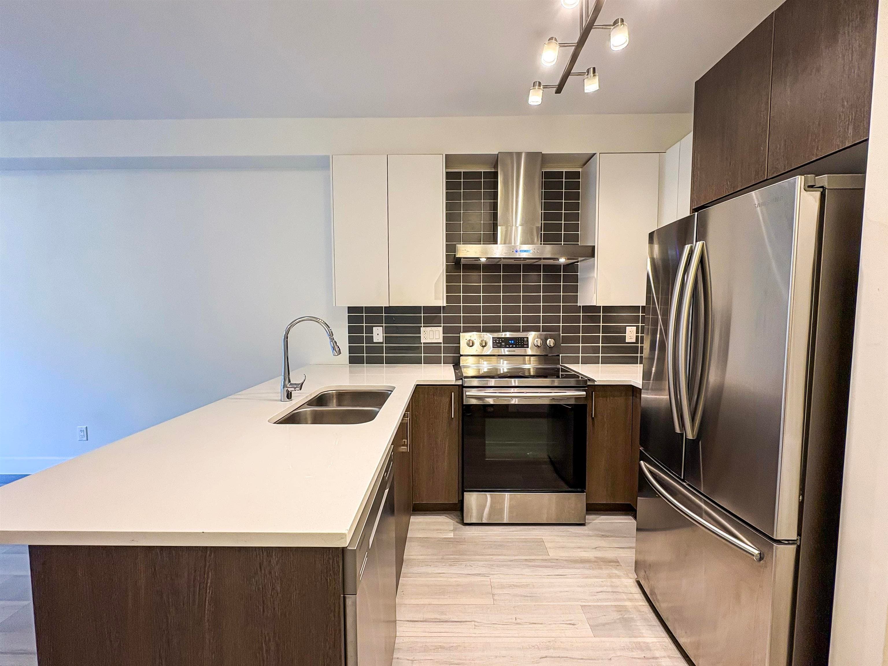 213 - 6480 195a Street, Surrey