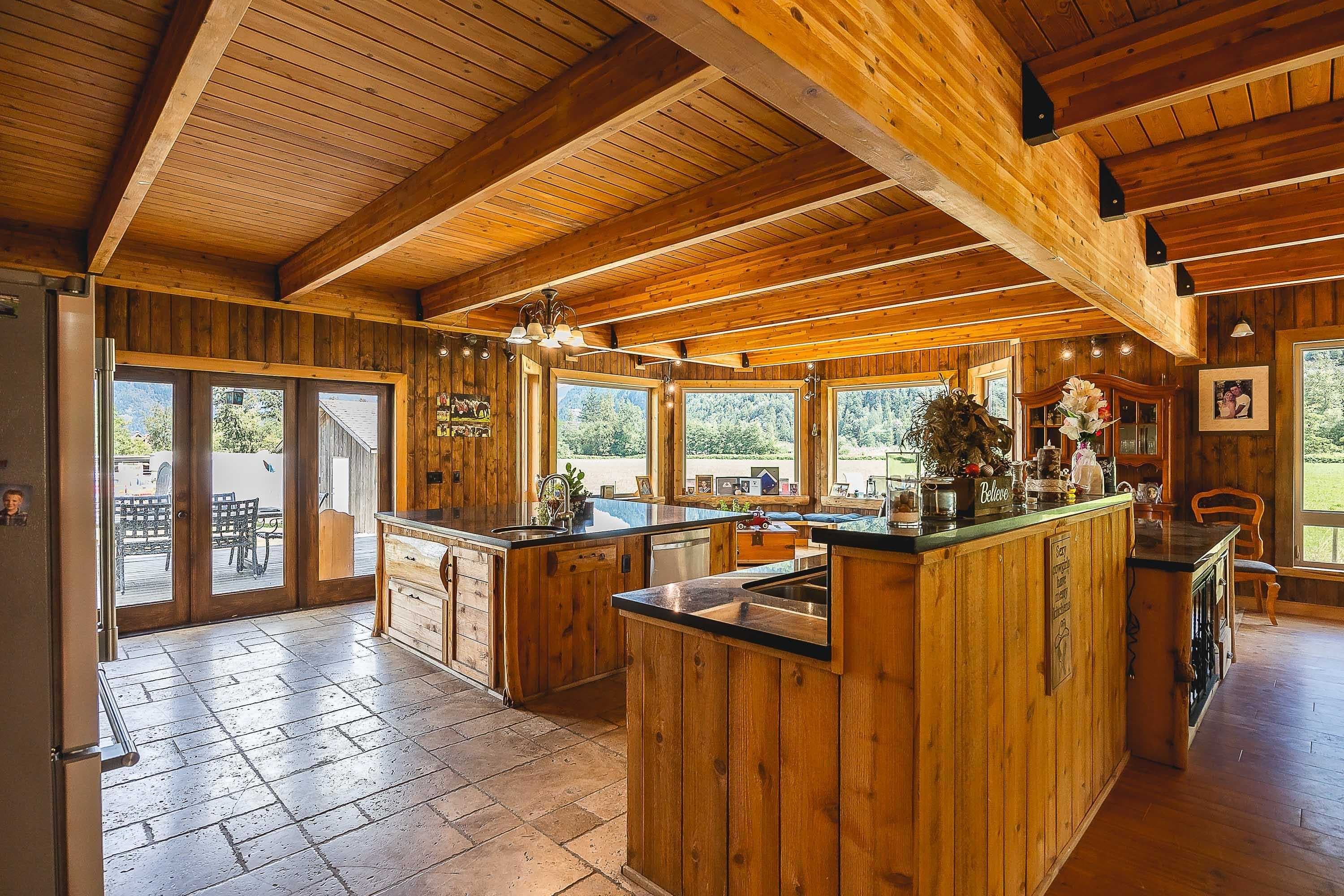 58261 Fancher Road, Laidlaw, V0X 1L2 — photo 4