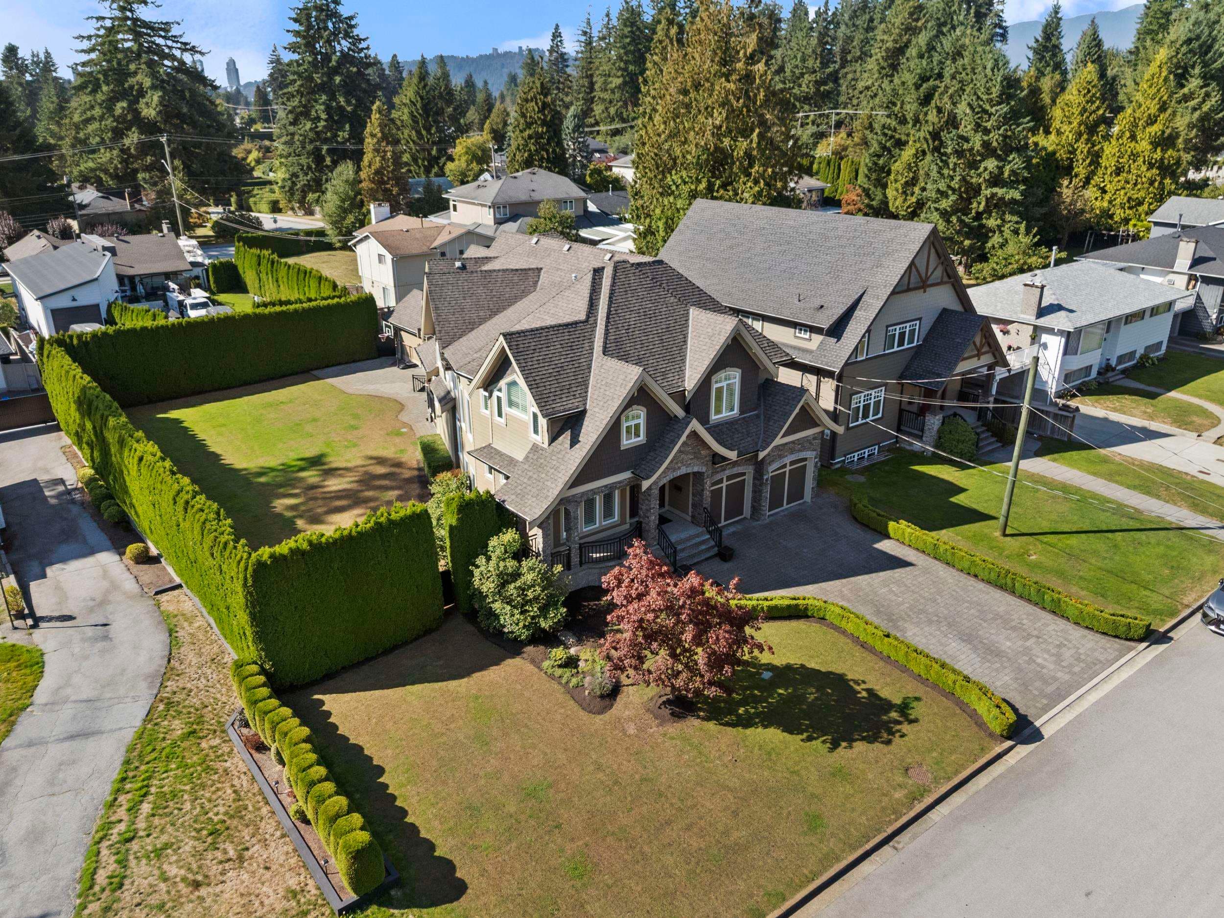 618 Berry Street, Coquitlam, V3J 5T6 — photo 4