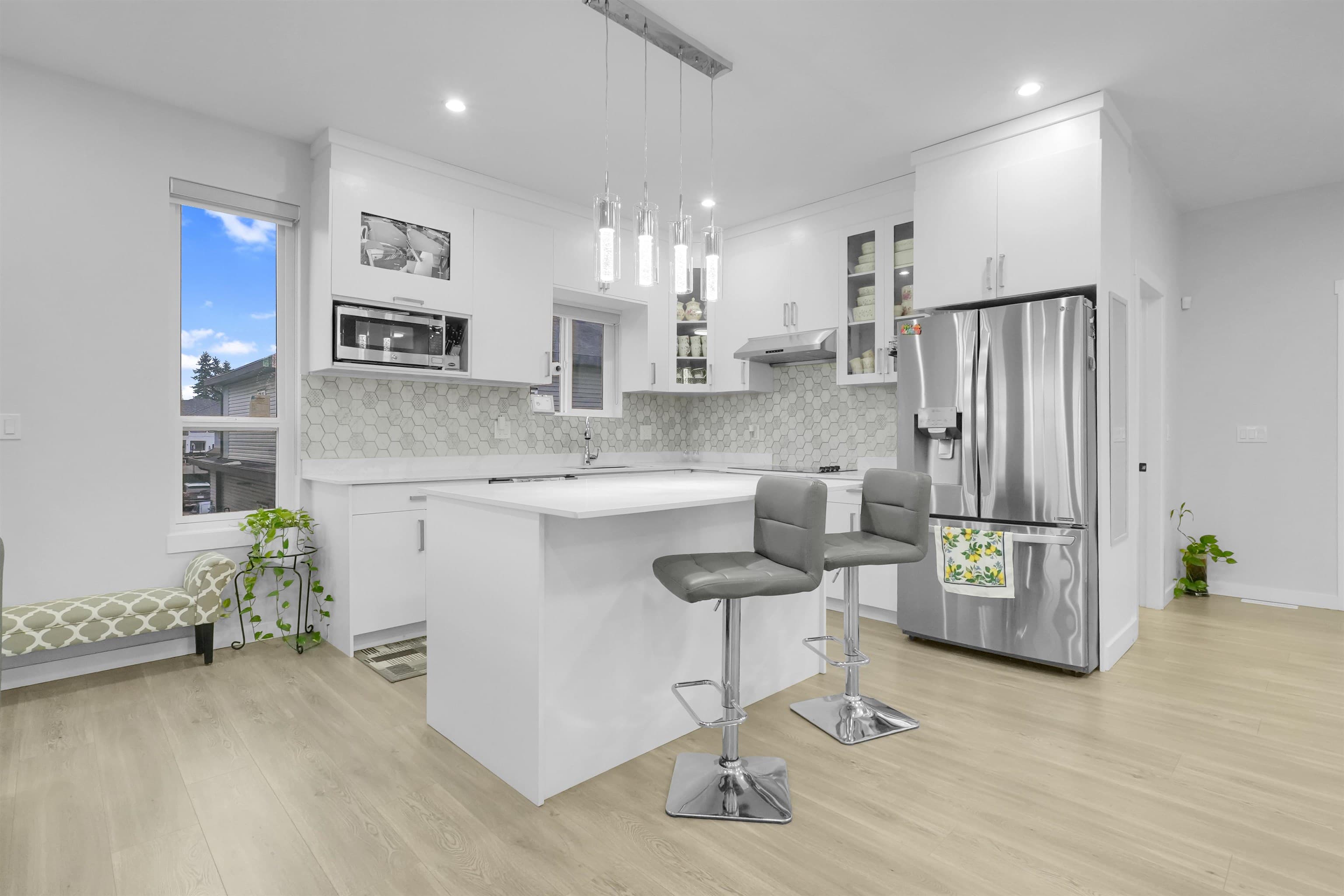 8069 124 Street, Surrey, V3W 0X7 — photo 4