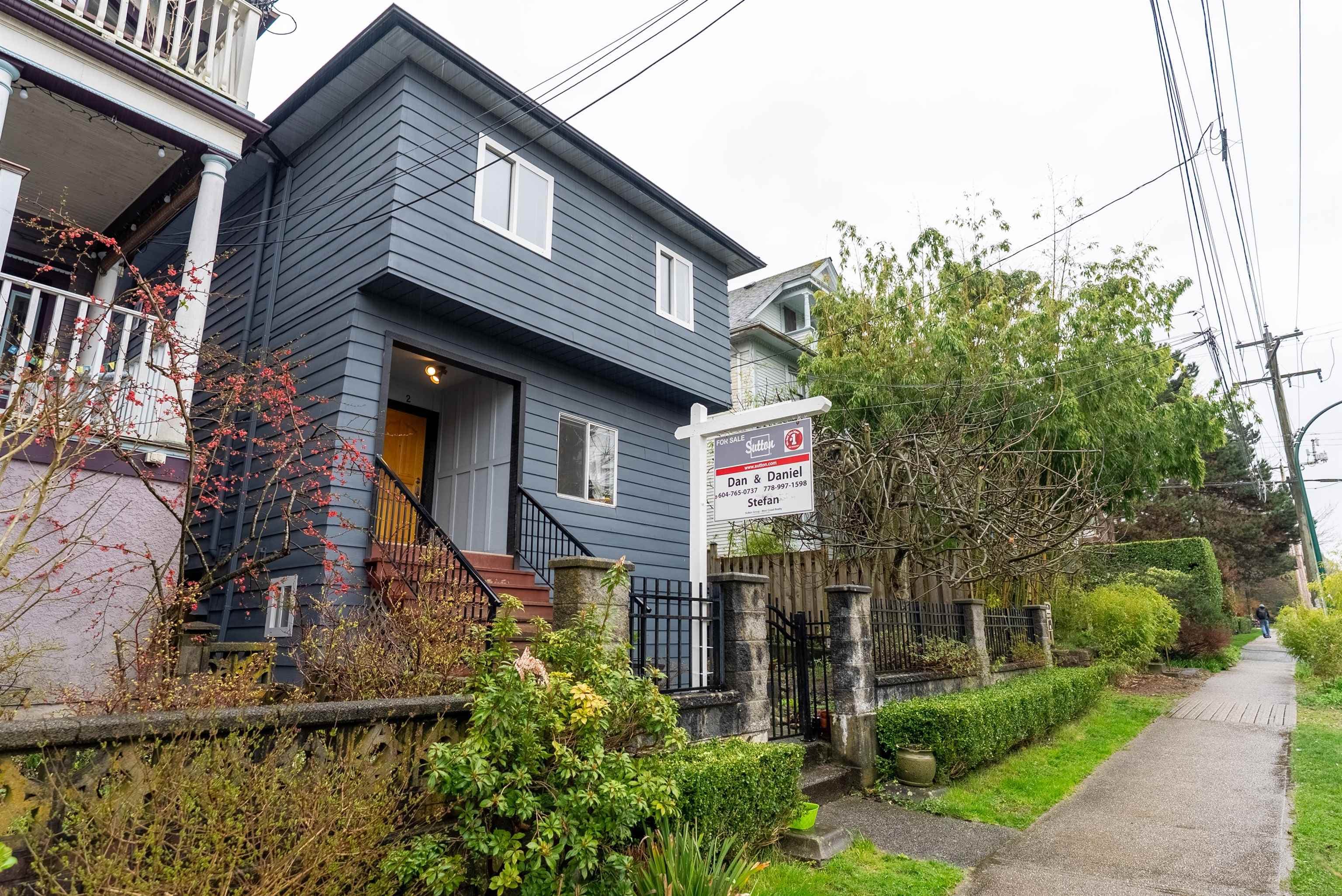 610 Salsbury Drive, Vancouver, V5L 3Z9 — photo 2