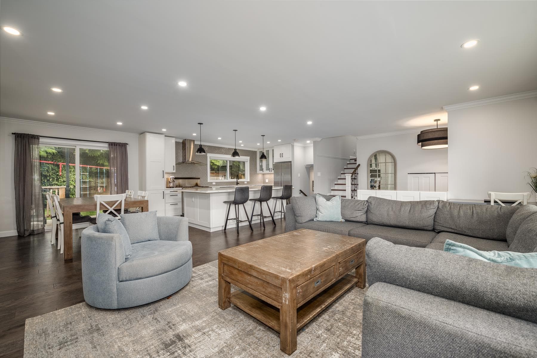 5047 Erin Way, Delta, V4M 1K2 — photo 4