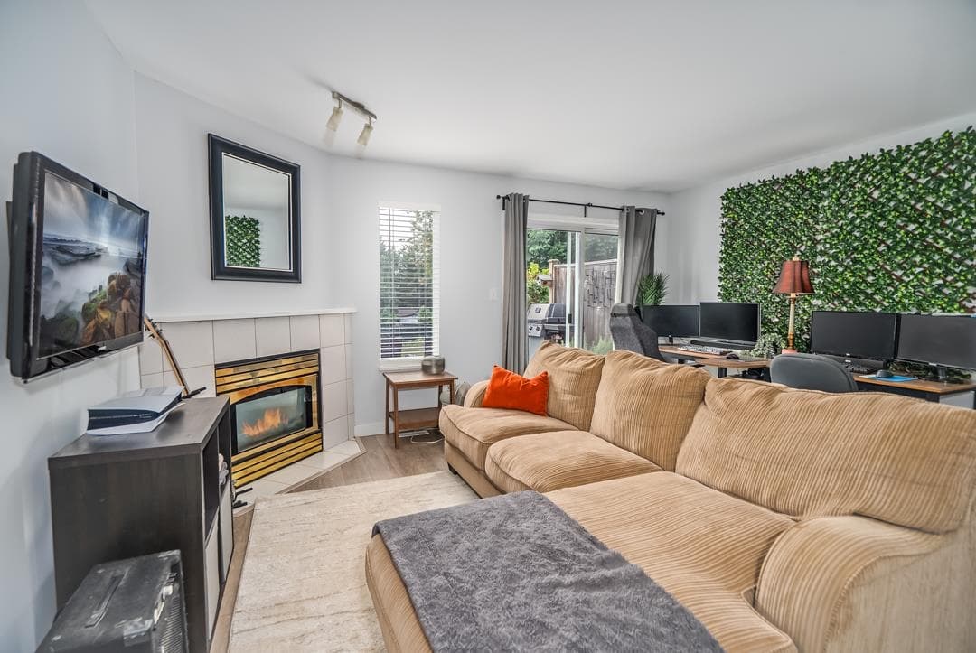 53 - 32361 Mcrae Avenue, Mission, V2V 4X7 — photo 2