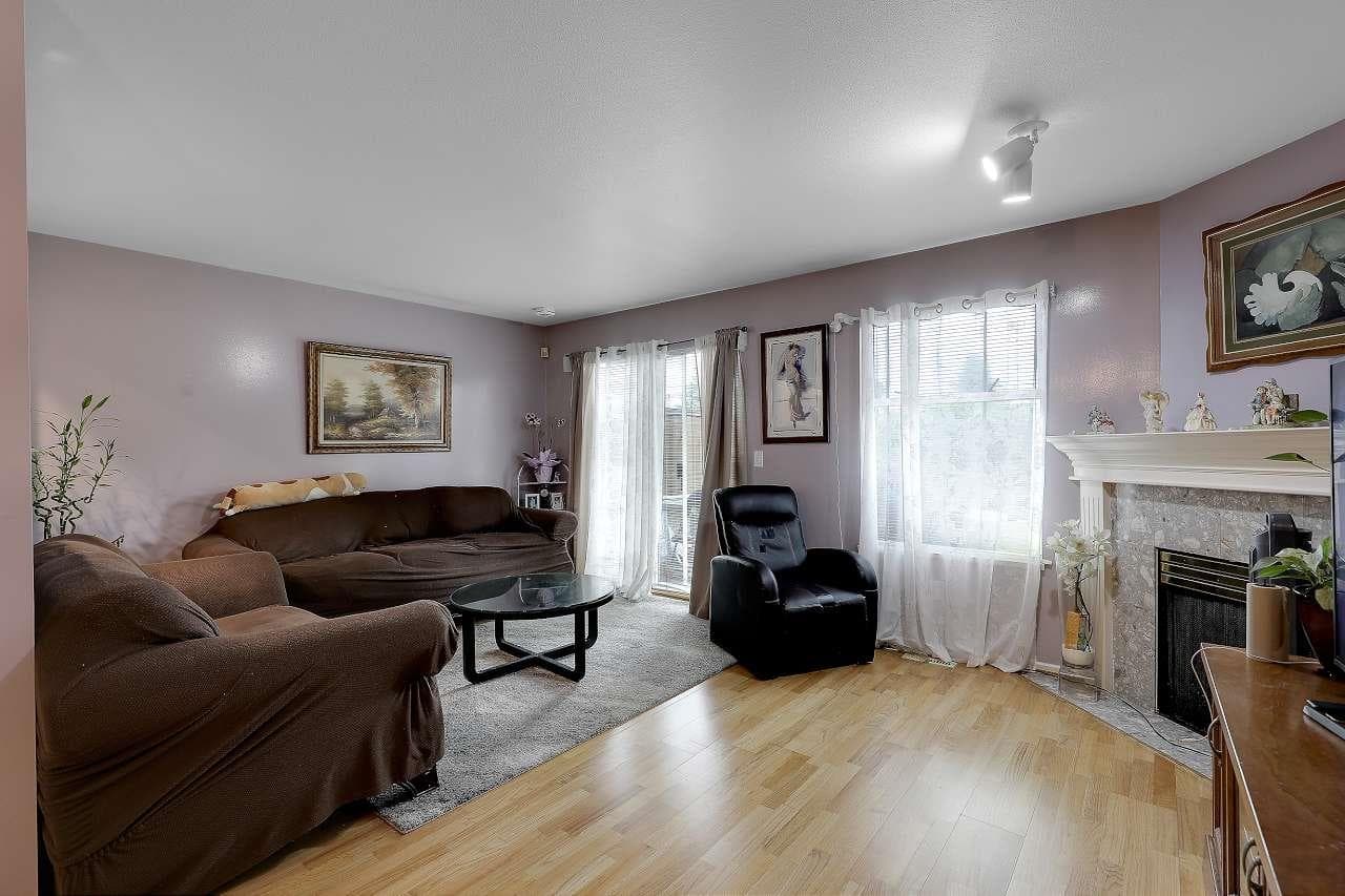 30 - 10038 155 Street, Surrey, V3R 0S2 — photo 2