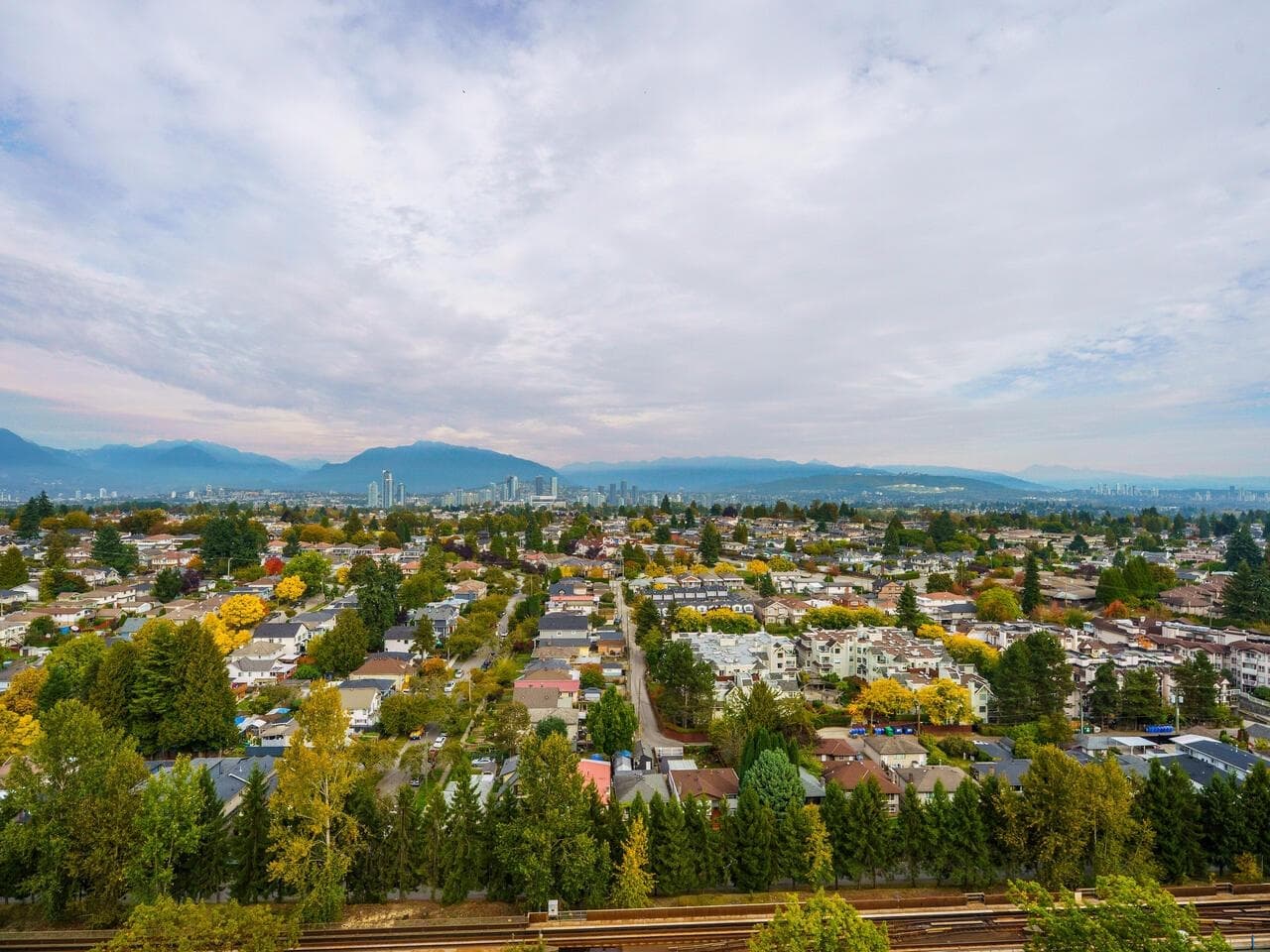 2409 - 3663 Crowley Drive, Vancouver, V5R 6H4 — photo 1