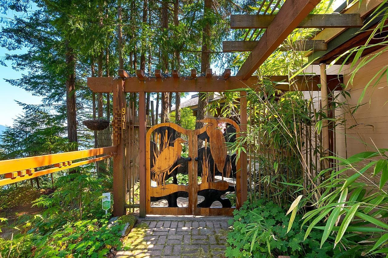 941 Valhalla Place, Bowen Island, V0N 1G2 — photo 3