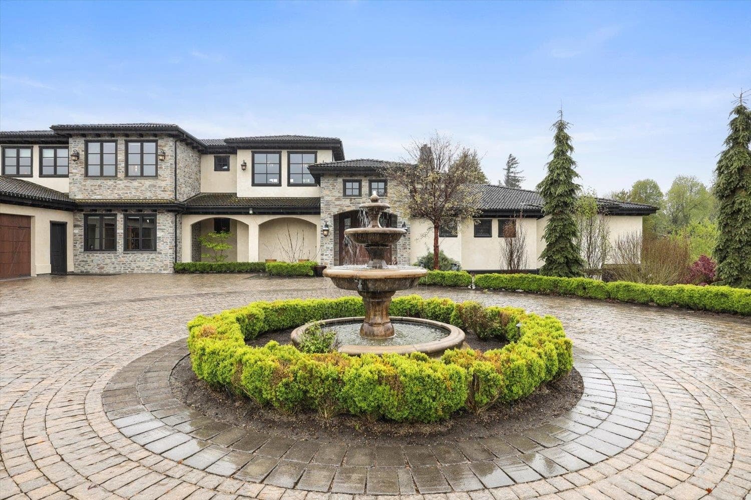 30736 Burgess Avenue, Abbotsford, V4X 2A6 — photo 3