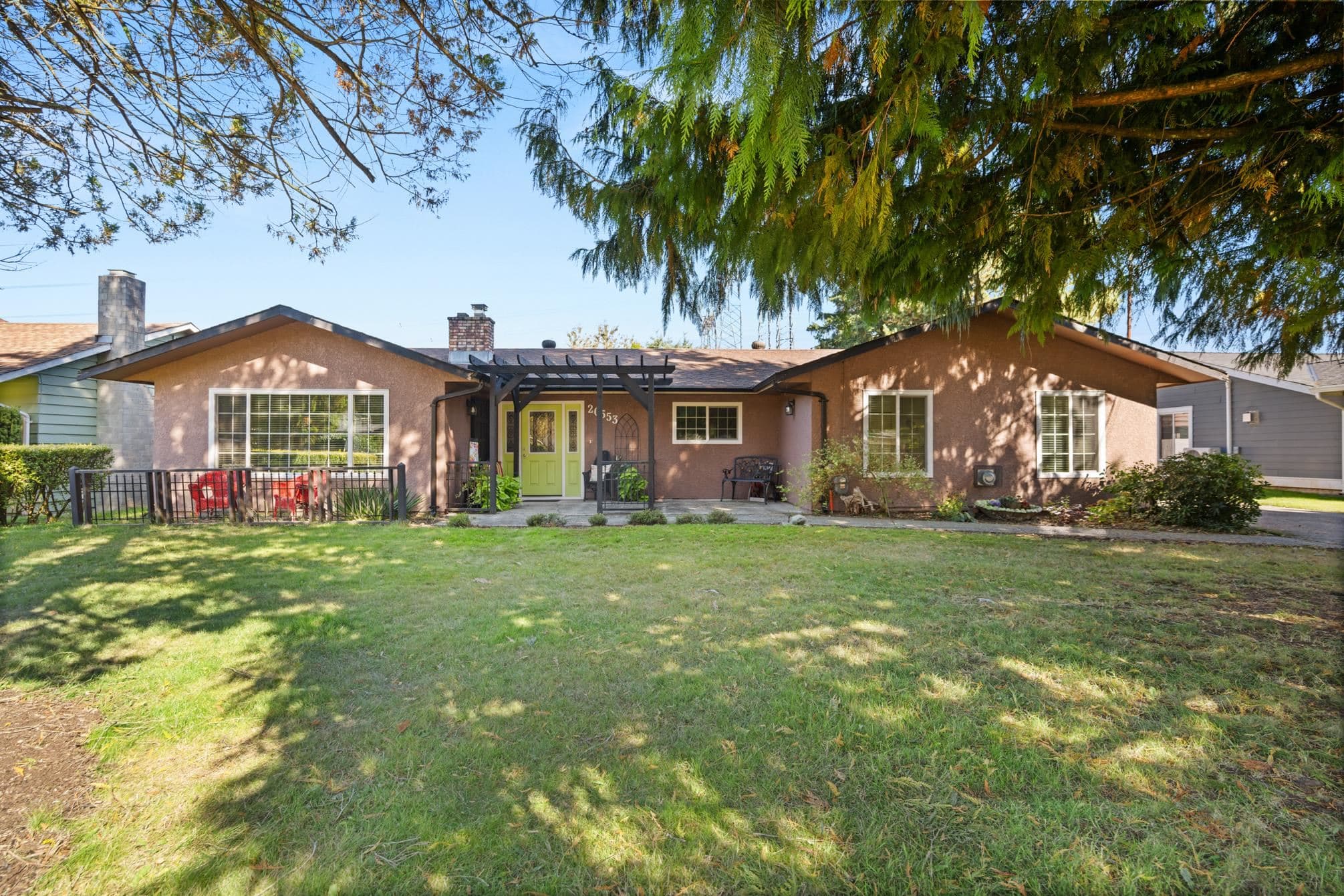 20553 43a Avenue, Langley