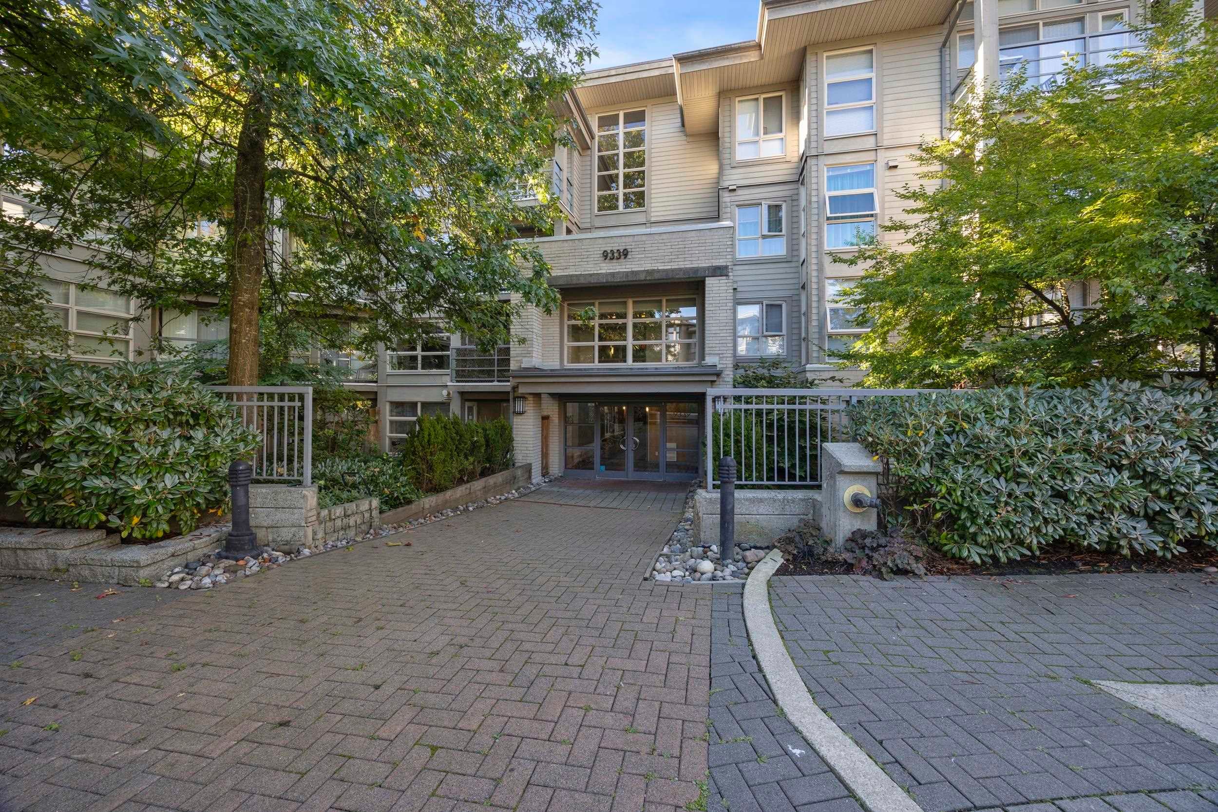310 - 9339 University Crescent, Burnaby, V5A 4Y1 — photo 2