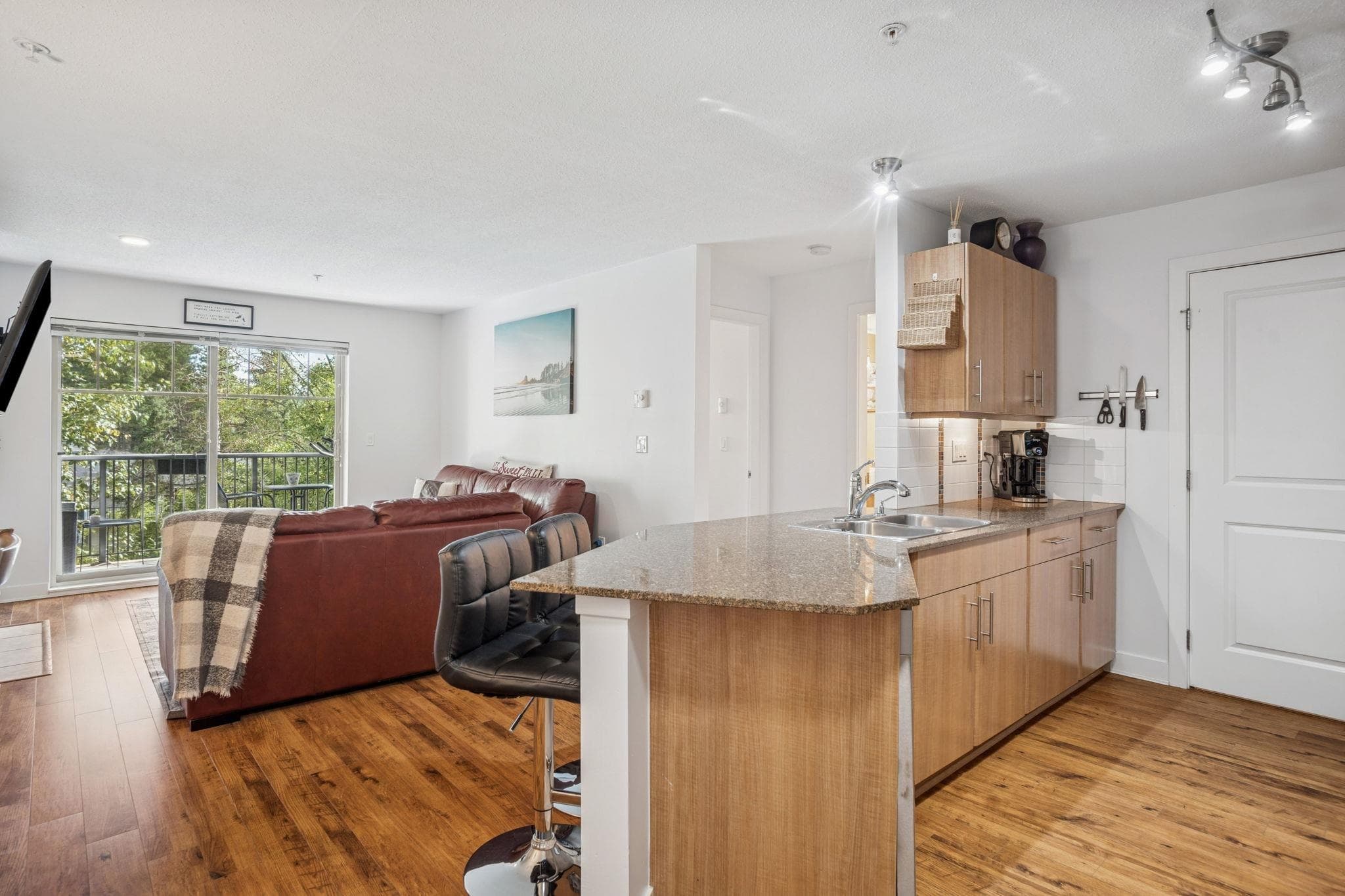 305 - 12020 207a Street, Maple Ridge, V2X 8V2 — photo 4