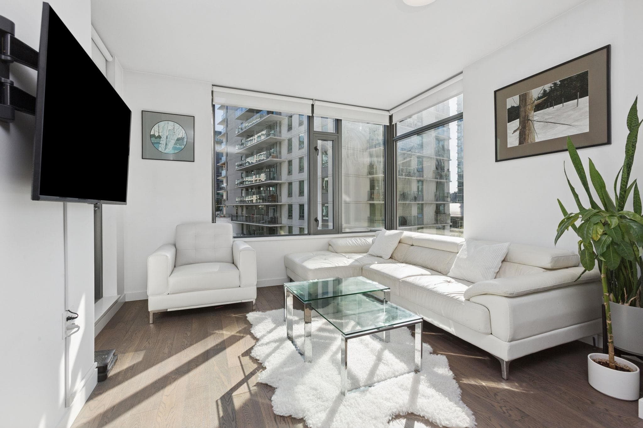 609 - 1688 Pullman Porter Street, Vancouver, V6A 0H4 — photo 2