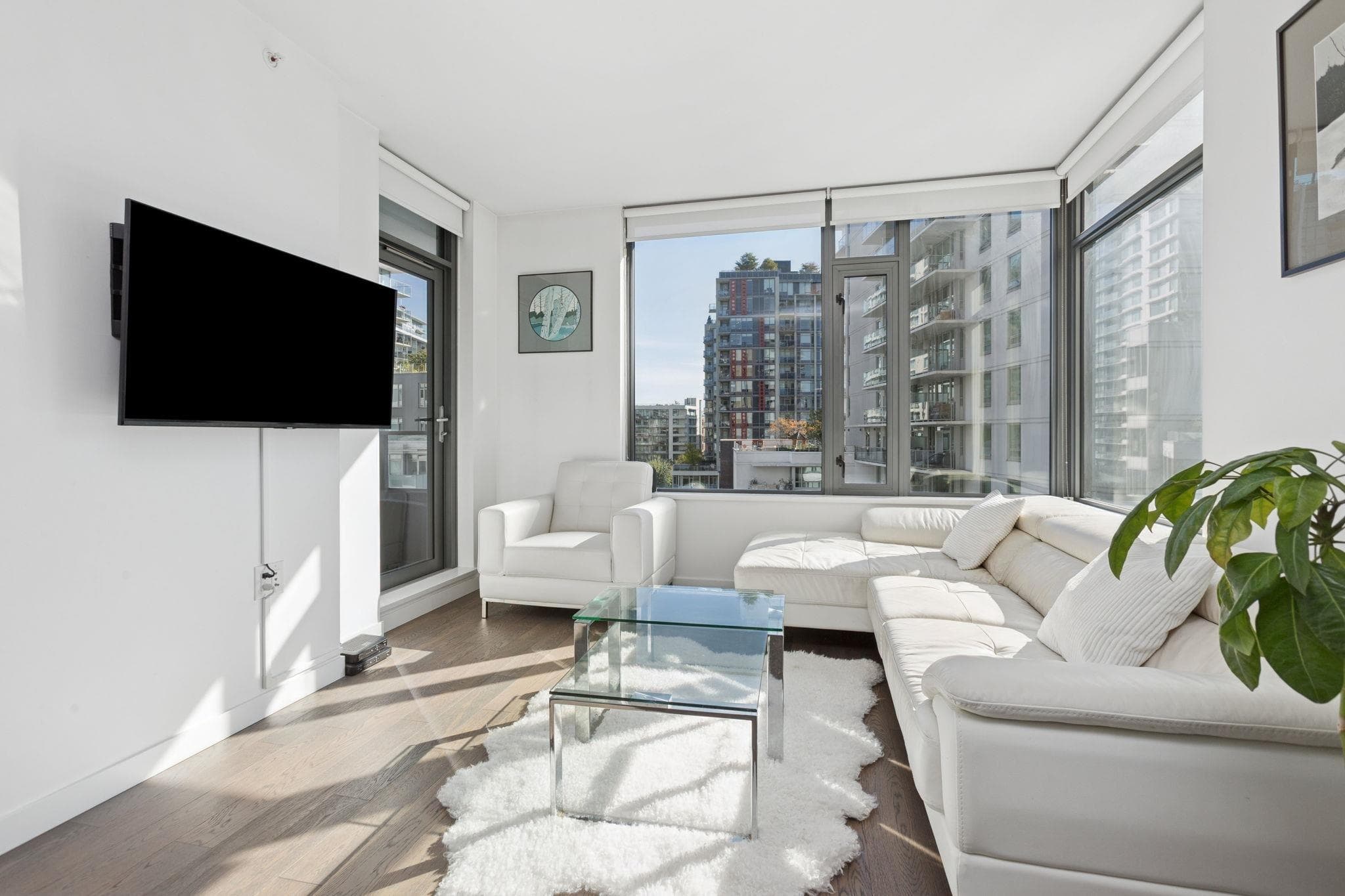 609 - 1688 Pullman Porter Street, Vancouver, V6A 0H4 — photo 3
