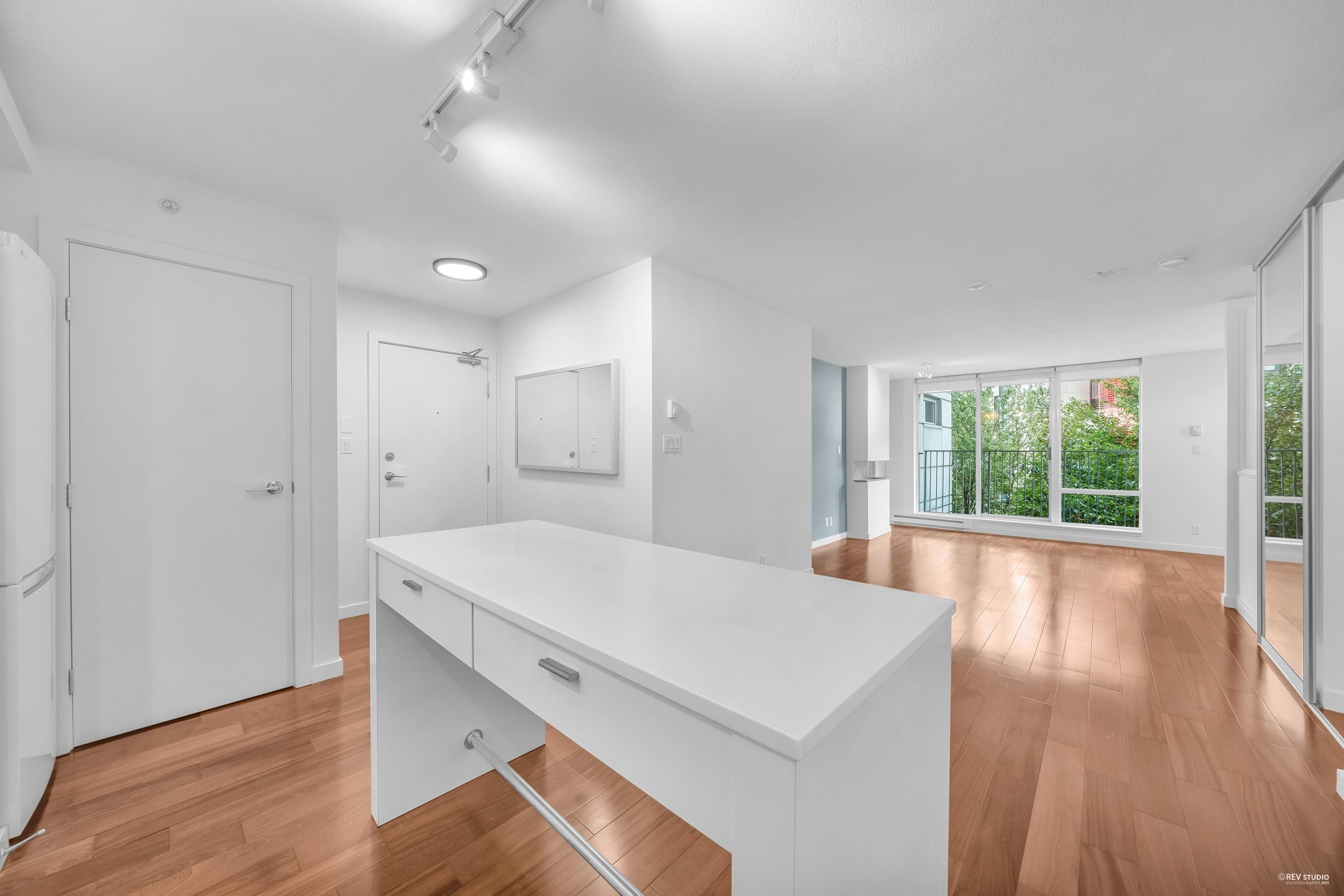 409 - 328 E 11th Avenue, Vancouver, V5T 4W1 — photo 5
