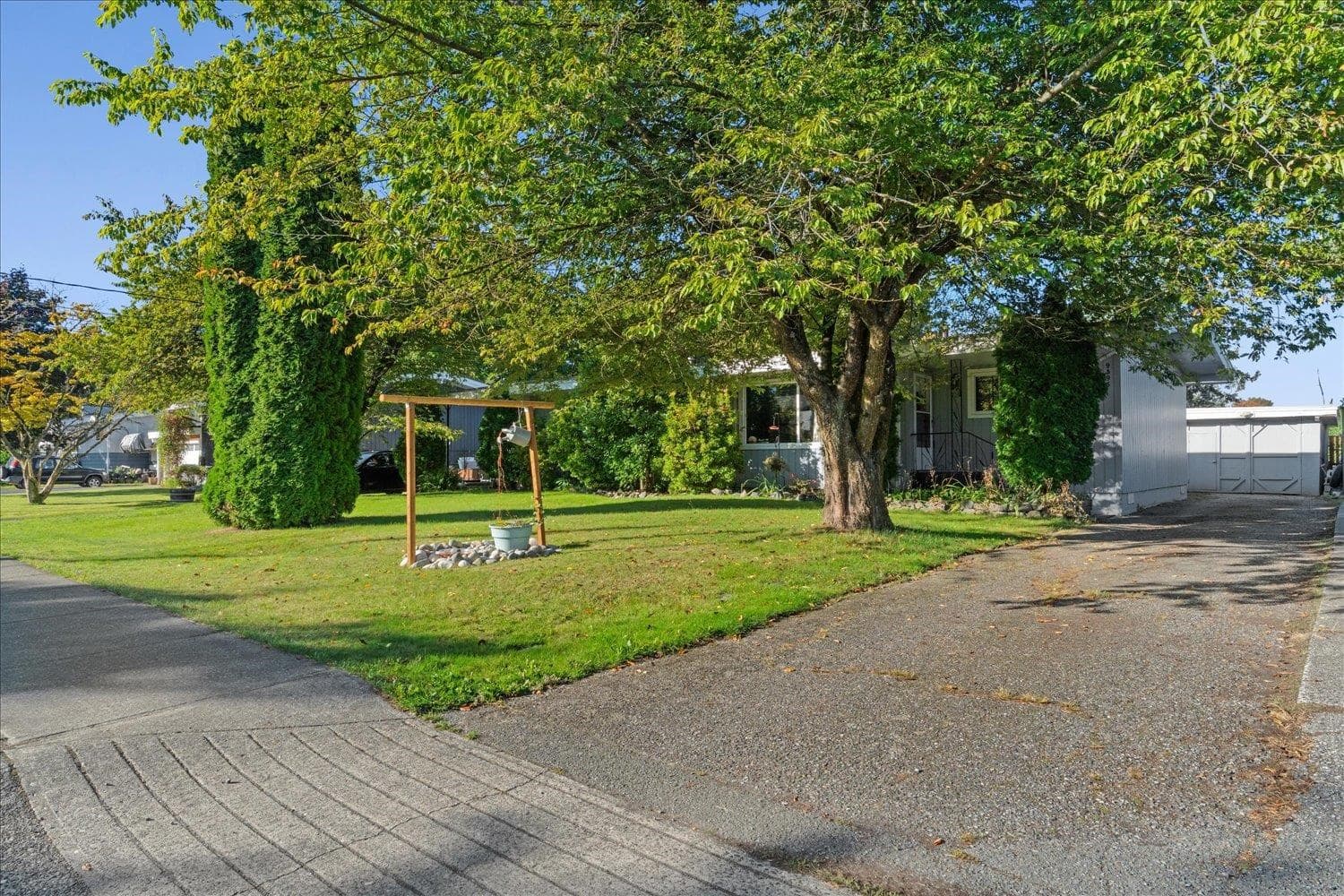 9395 Carleton Street, Chilliwack, V2P 6E1 — photo 3