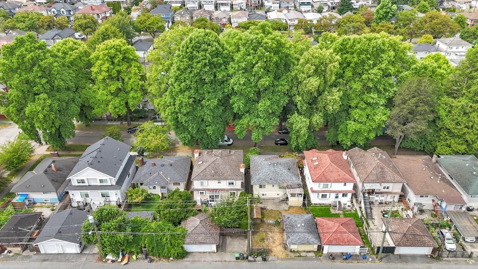 5338 Chambers Street, Vancouver, V5R 3M1 — photo 5