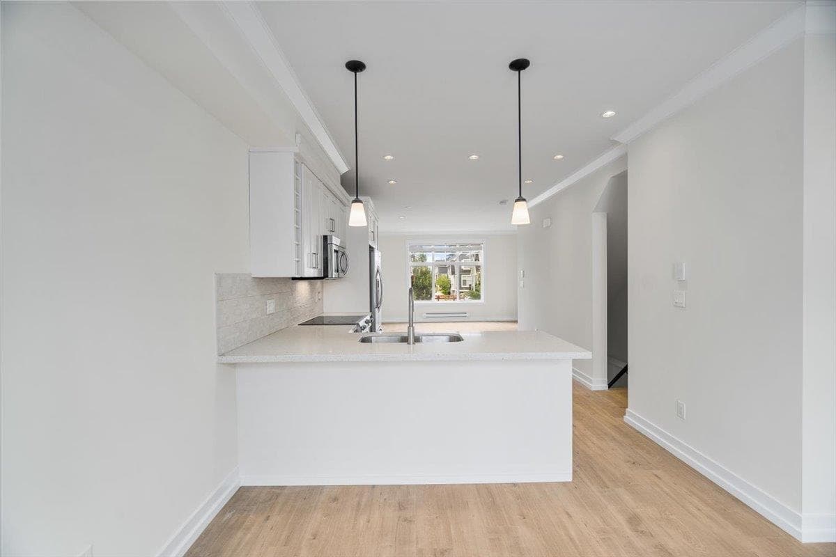 45 - 16458 23a Avenue, Surrey, V3Z 0L9 — photo 2