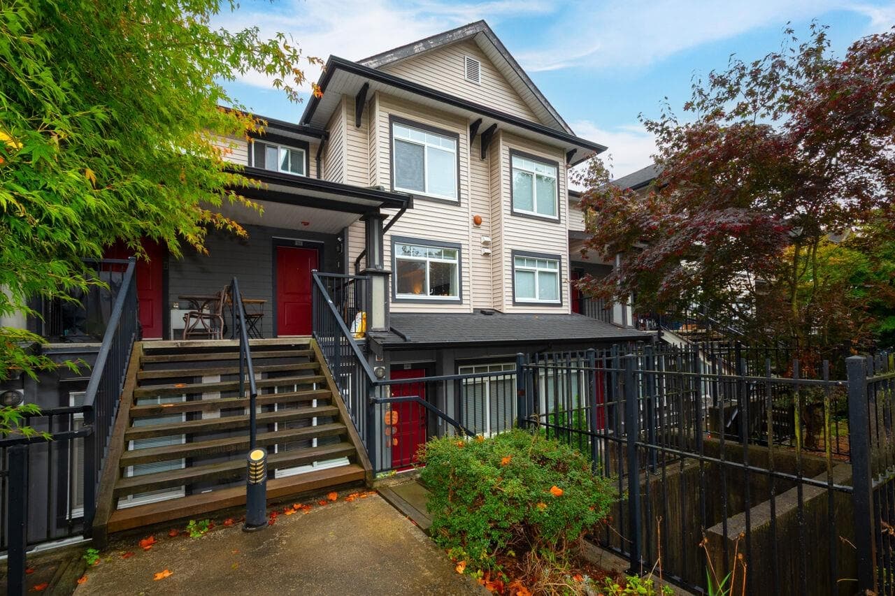6 - 7428 E 14th Avenue, Burnaby, V3N 0C2 — photo 4