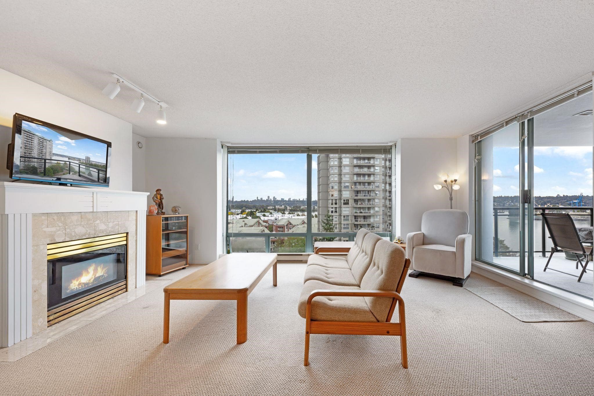 1001 - 8 Laguna Court, New Westminster, V3M 6M6 — photo 3