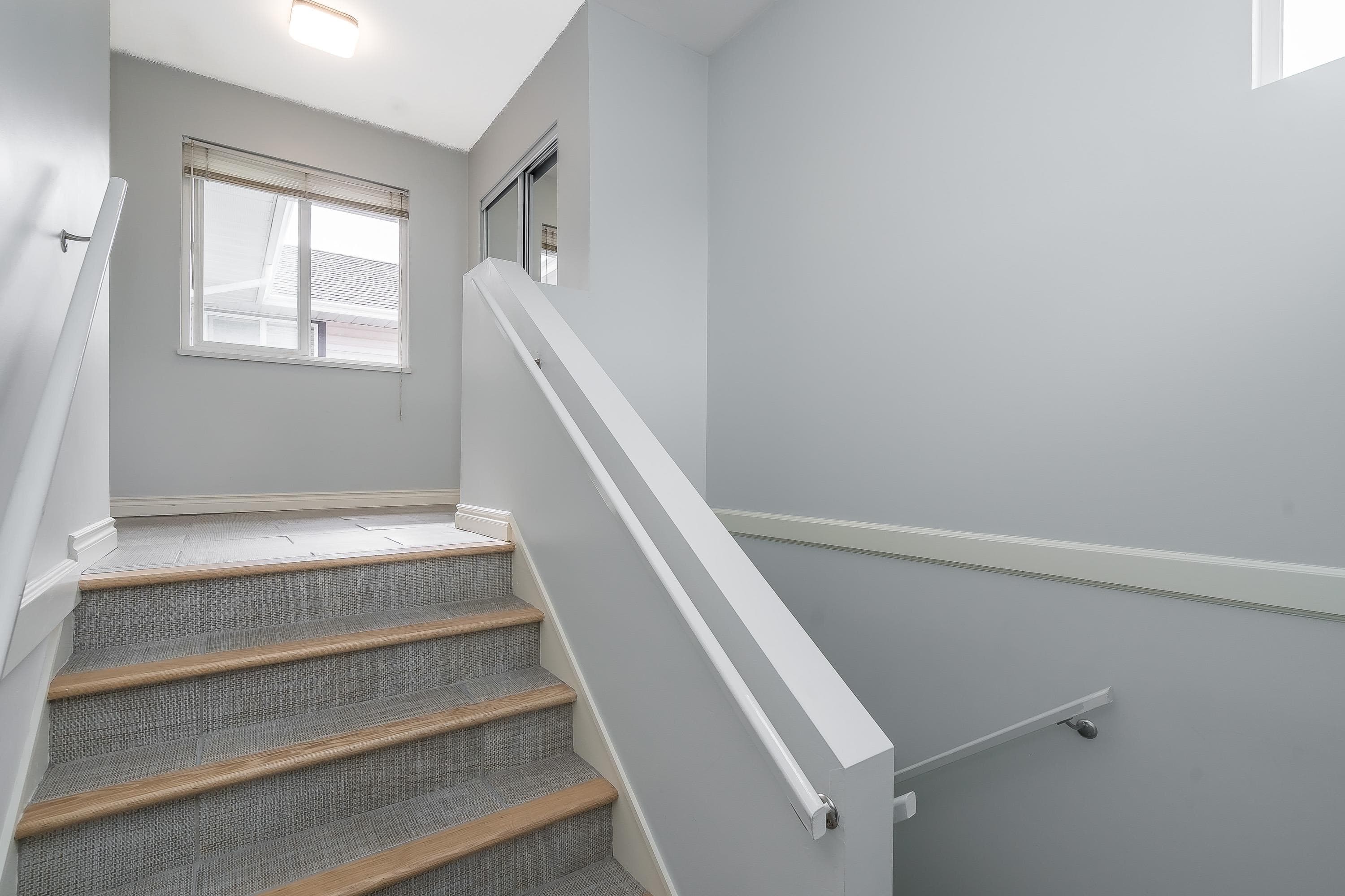 32 - 15020 66a Avenue, Surrey, V3S 2A5 — photo 5