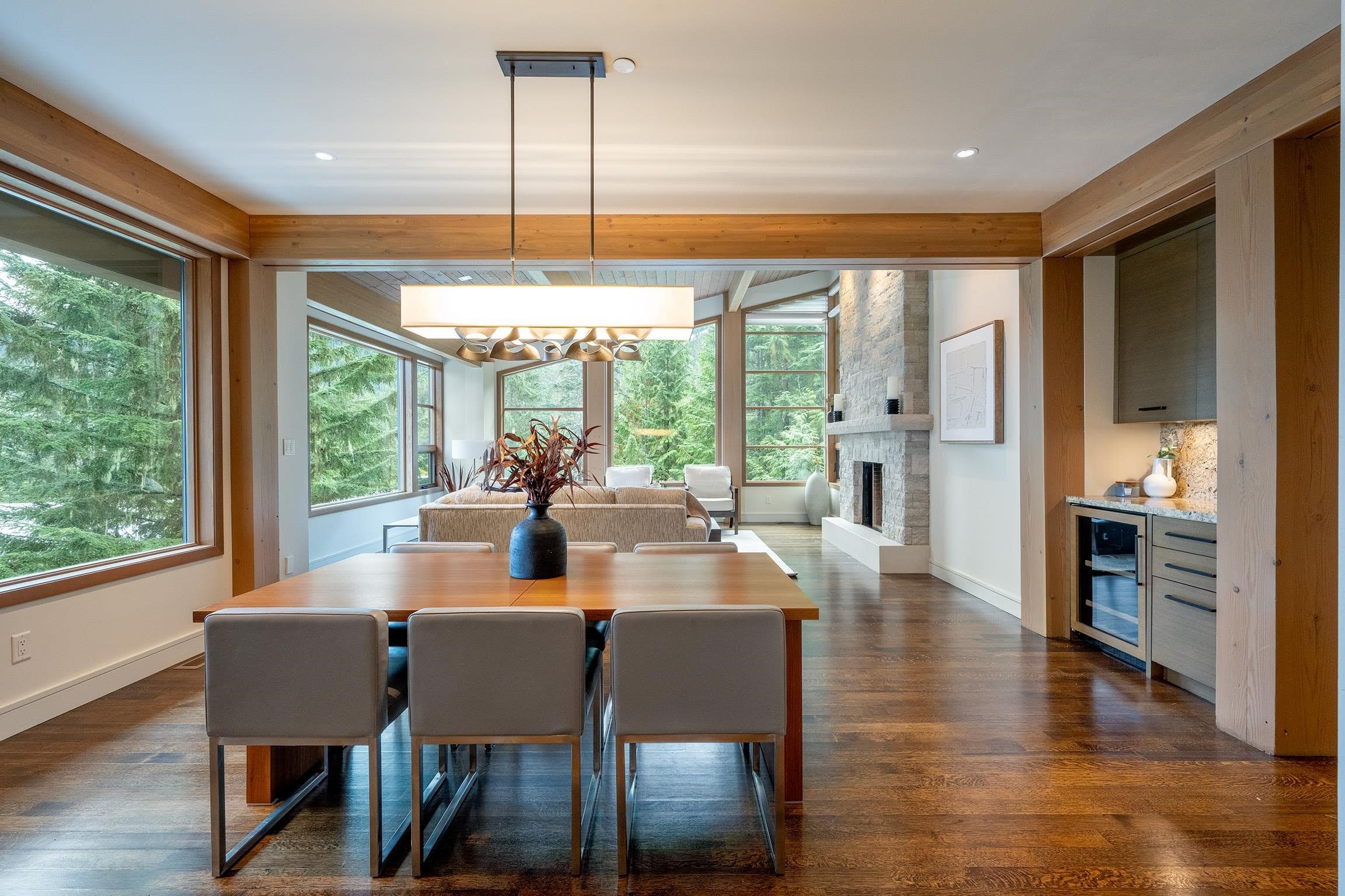 2963 High Point Drive, Whistler, V8E 0L6 — photo 2