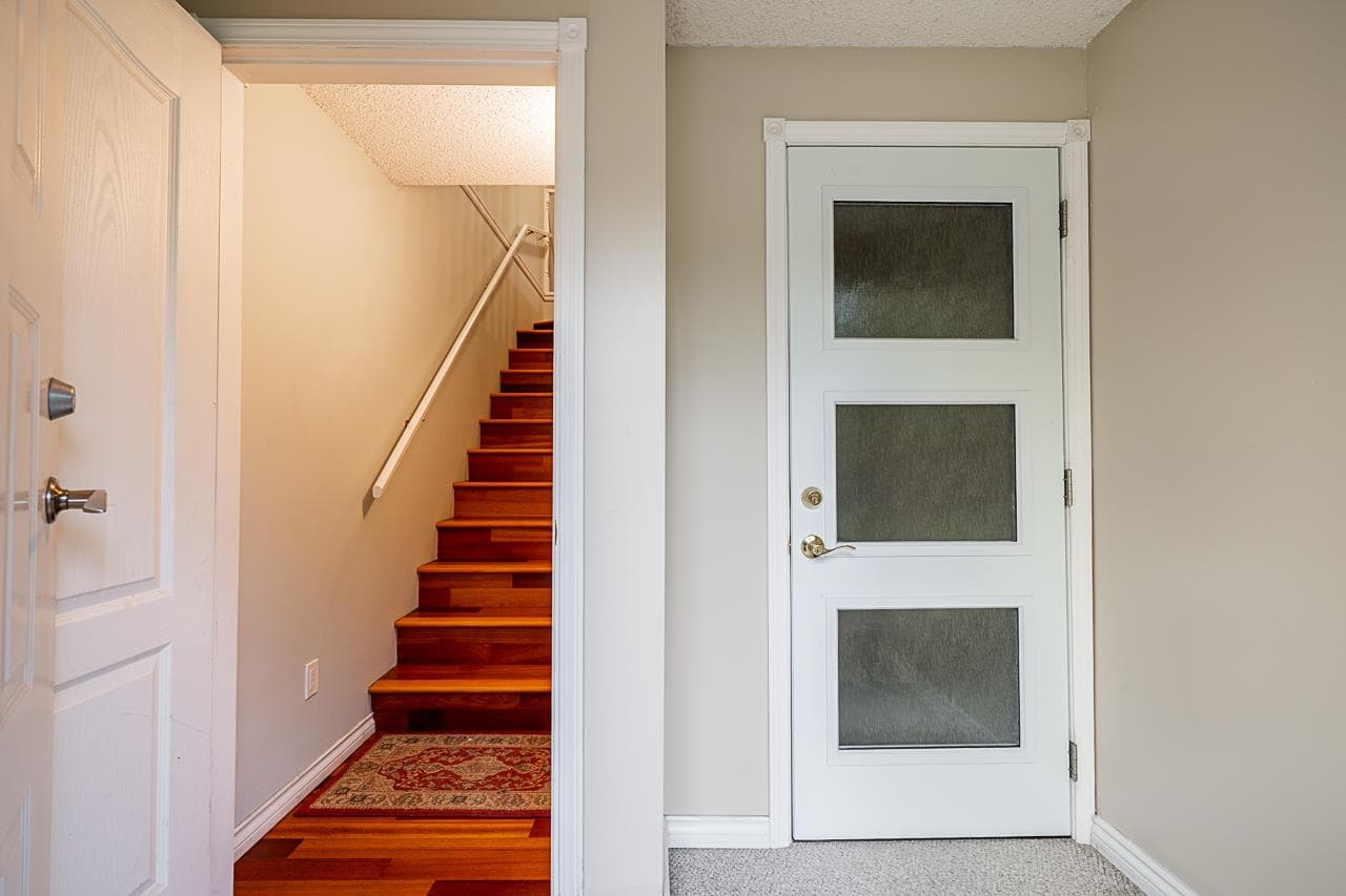 8076 19th Avenue, Burnaby, V3N 1G3 — photo 3