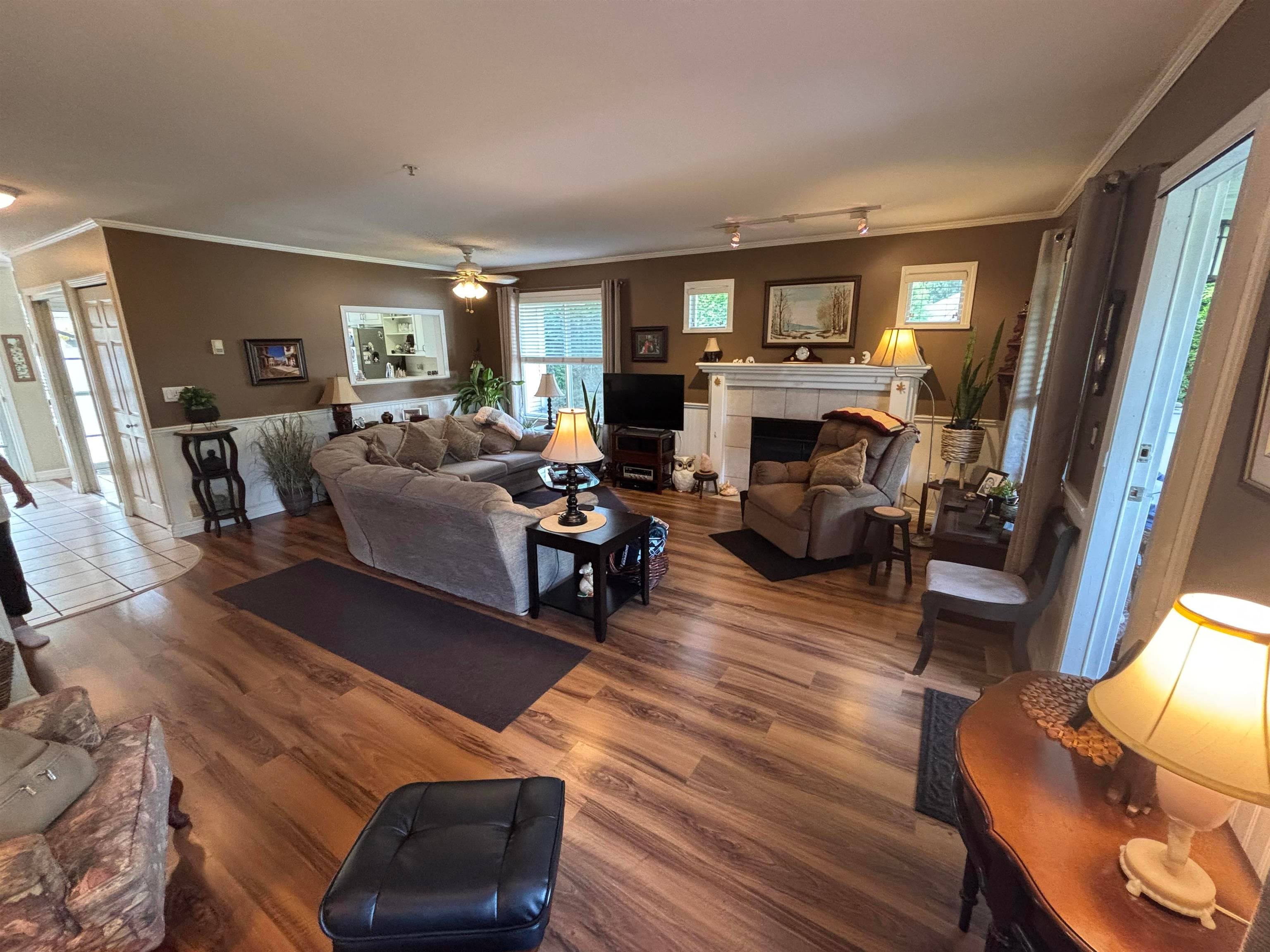 48 - 20761 Telegraph Trail, Langley, V1M 2W3 — photo 3