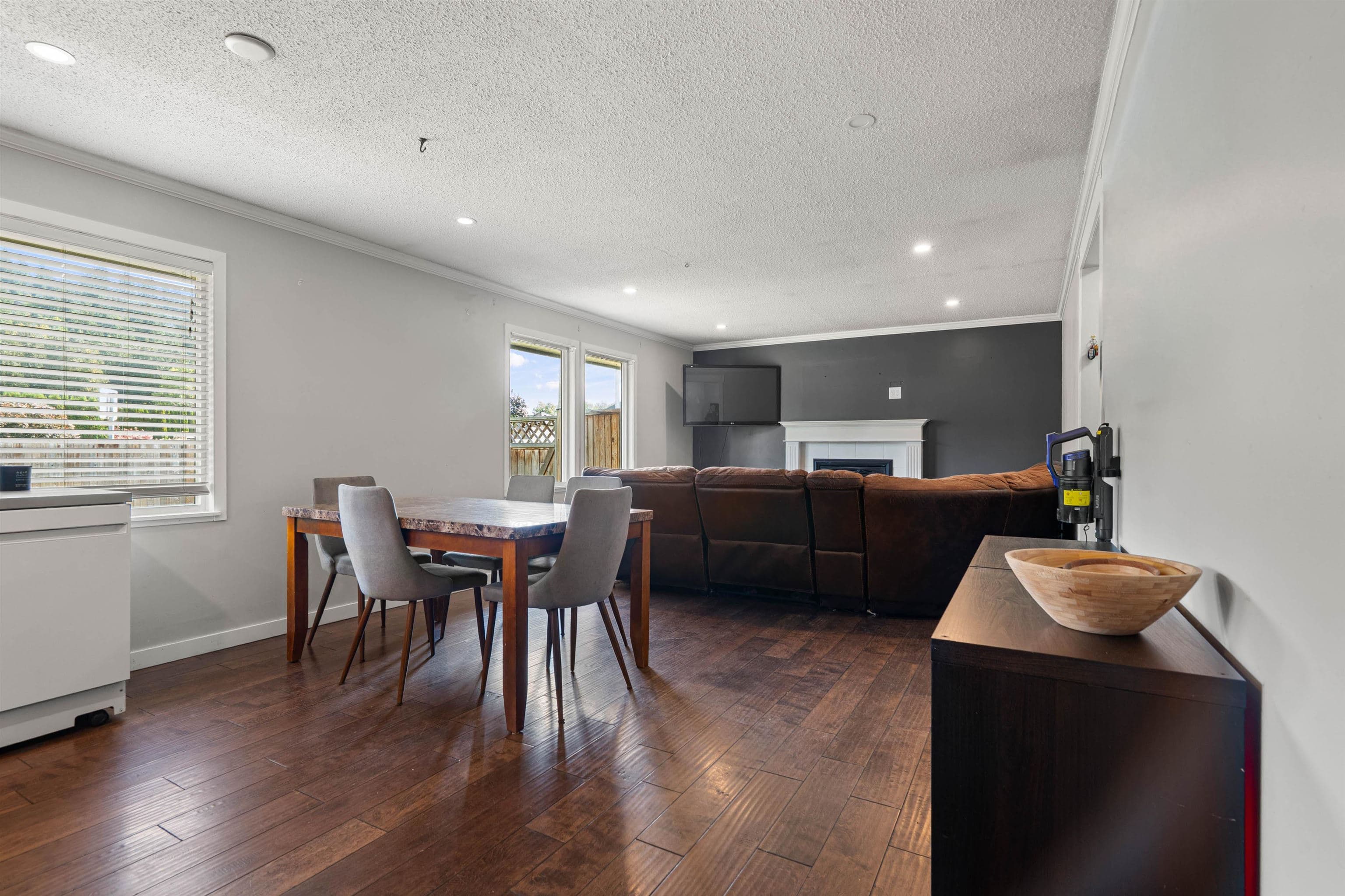 2751 Sandon Drive, Abbotsford, V2S 7J3 — photo 5