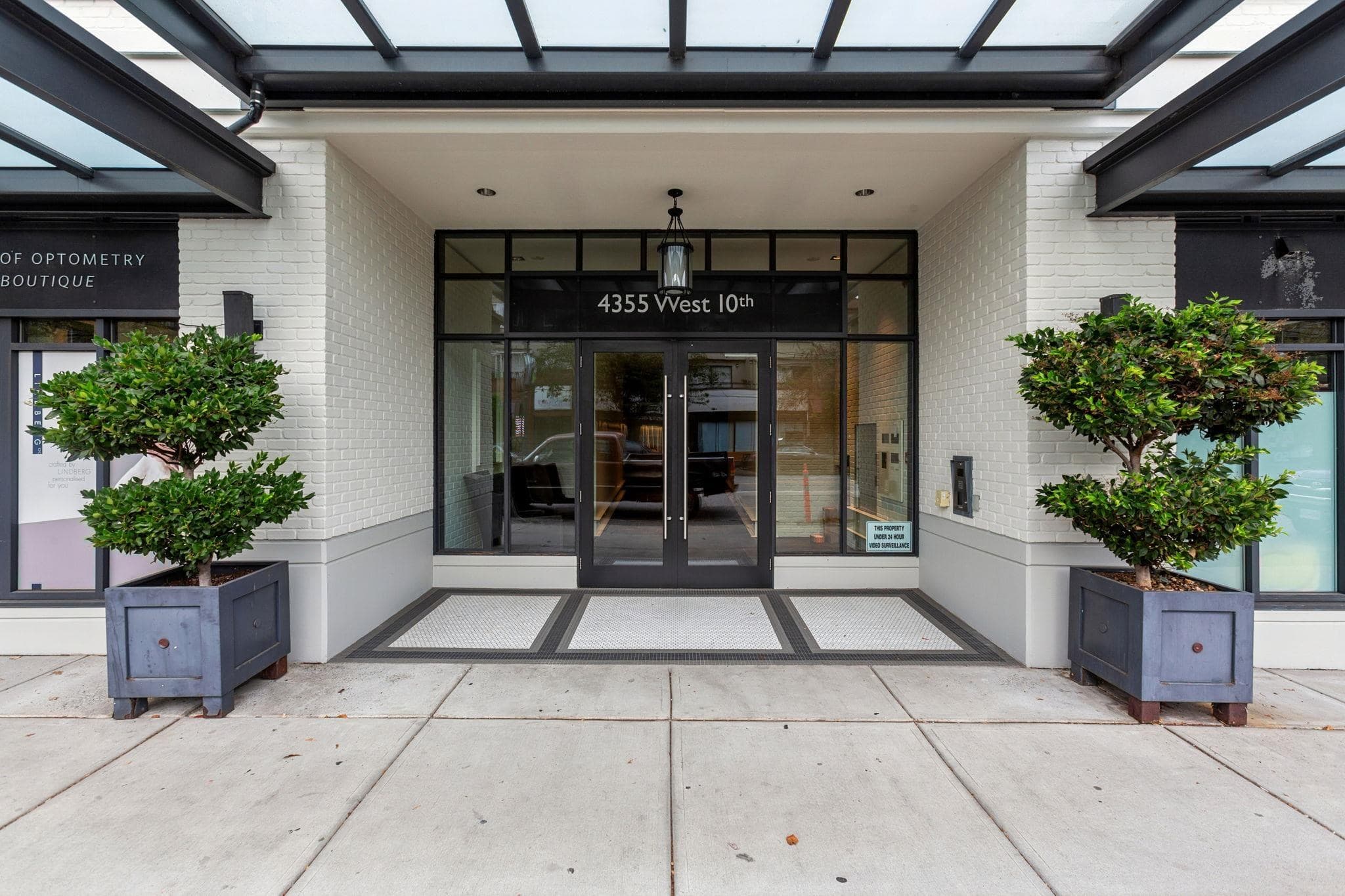306 - 4355 W 10th Avenue, Vancouver