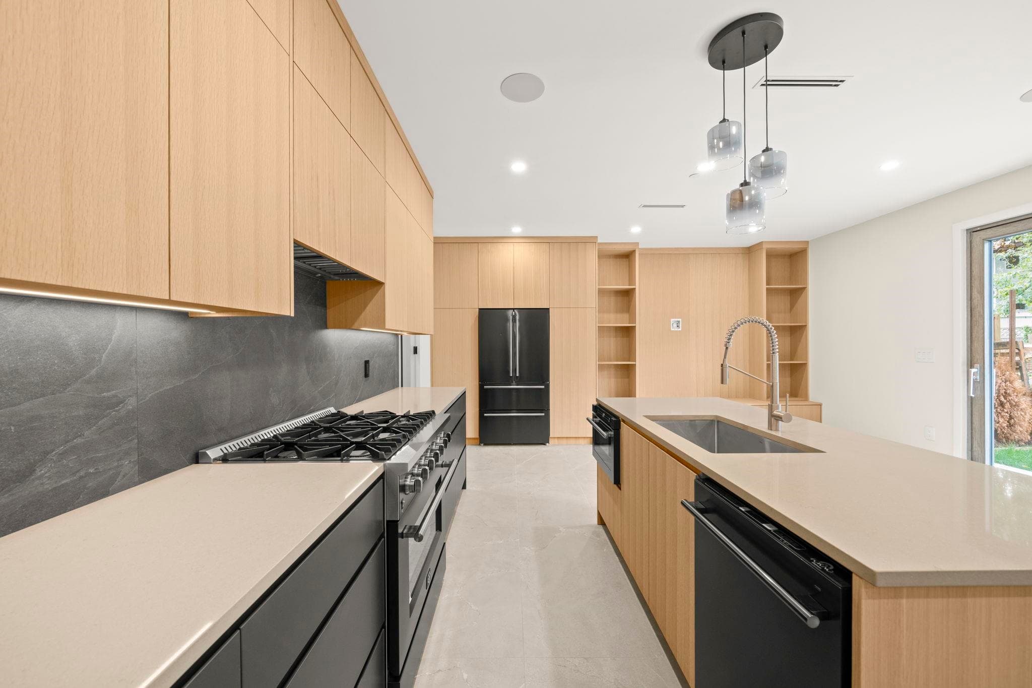 1 - 2091 E 20th Avenue, Vancouver