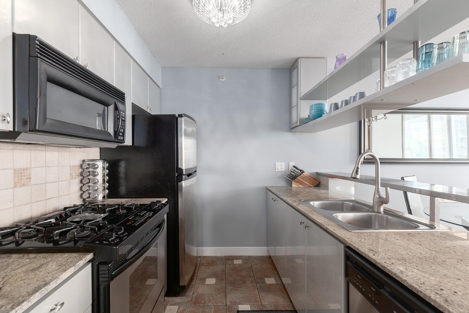 2706 - 1438 Richards Street, Vancouver, V6Z 3B8 — photo 3